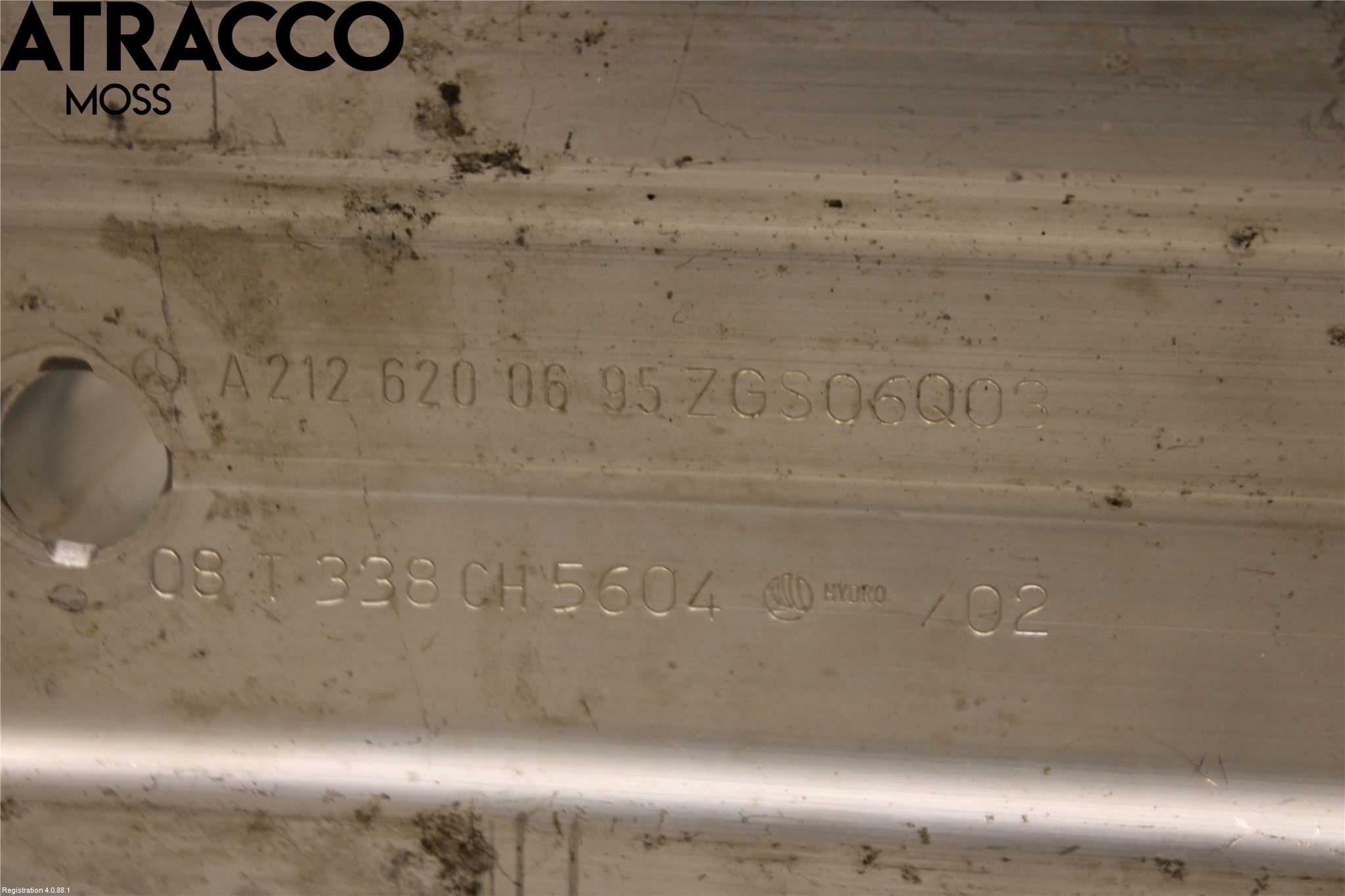 Mercedes-Benz MB E-KLASS (W212) 09-16 Støtfanger Foran Feste