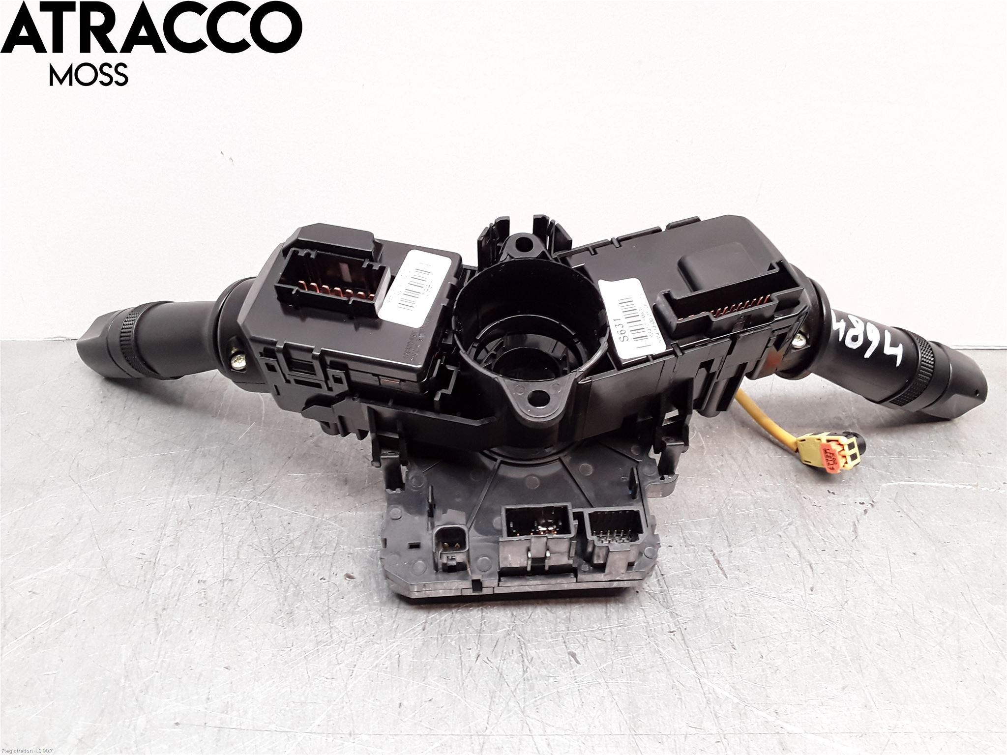 Kia SPORTAGE (SL) 11-15 Bryter Ratt Kombi H Og V