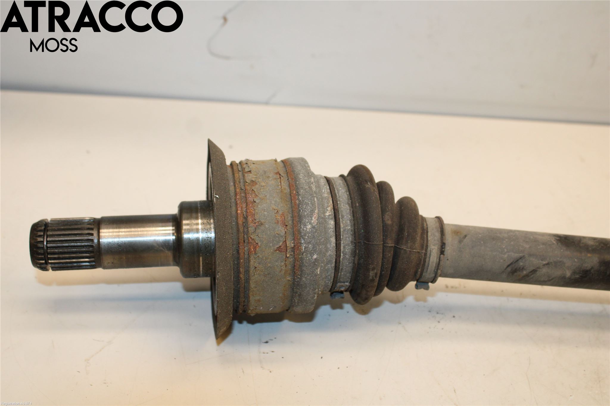BMW 5 F10/F11/F18 09-17 Drivaksel Bak Kompl Venstre