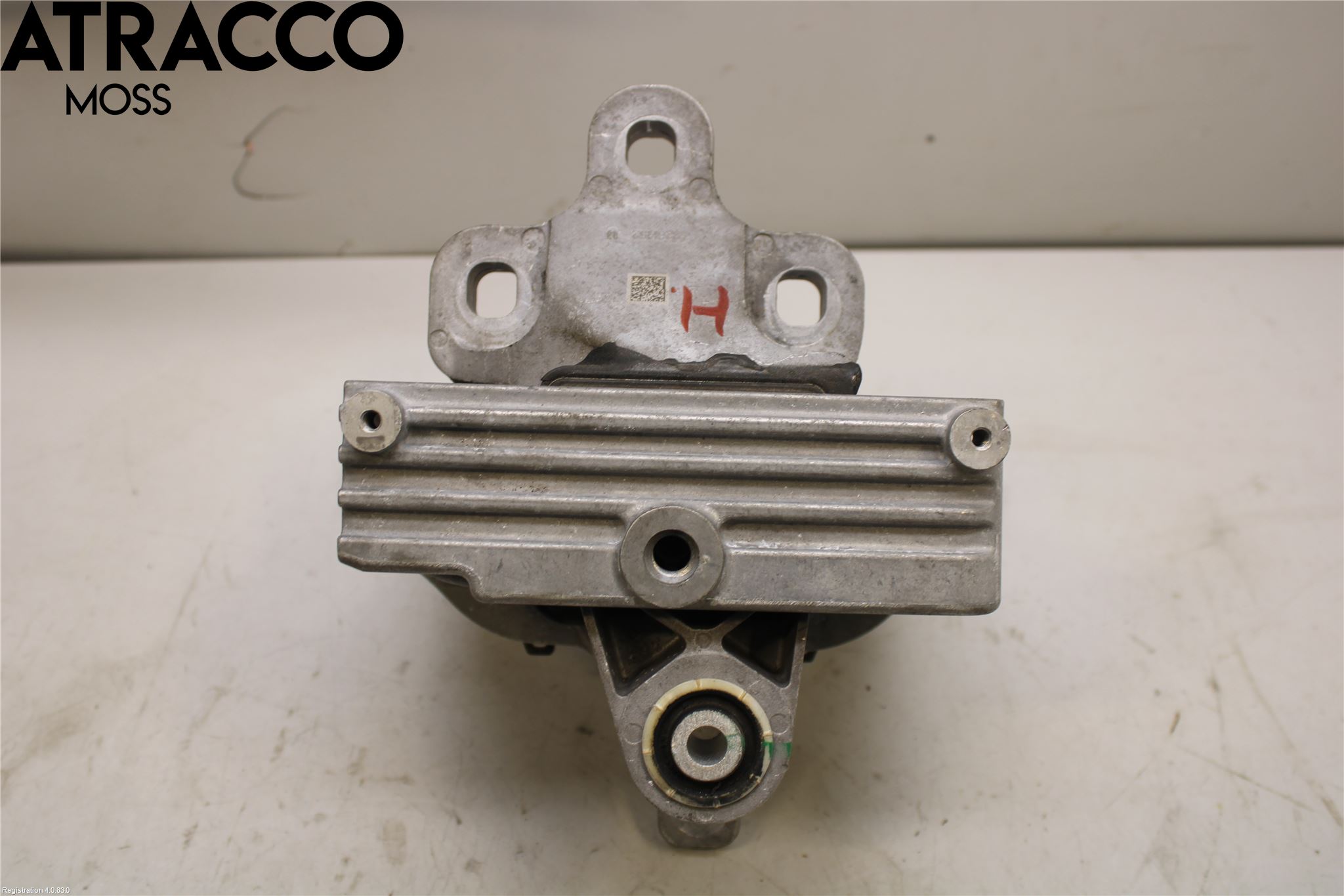 Mercedes-Benz MB EQB (X243) 22- Motor Feste Gummi