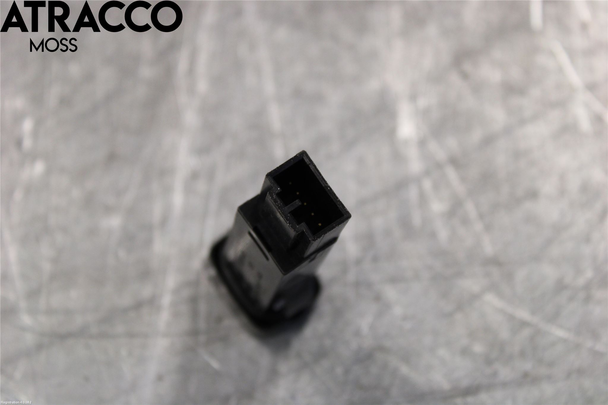 Volvo V60 11-13 Bryter Varsel (Nødblink)