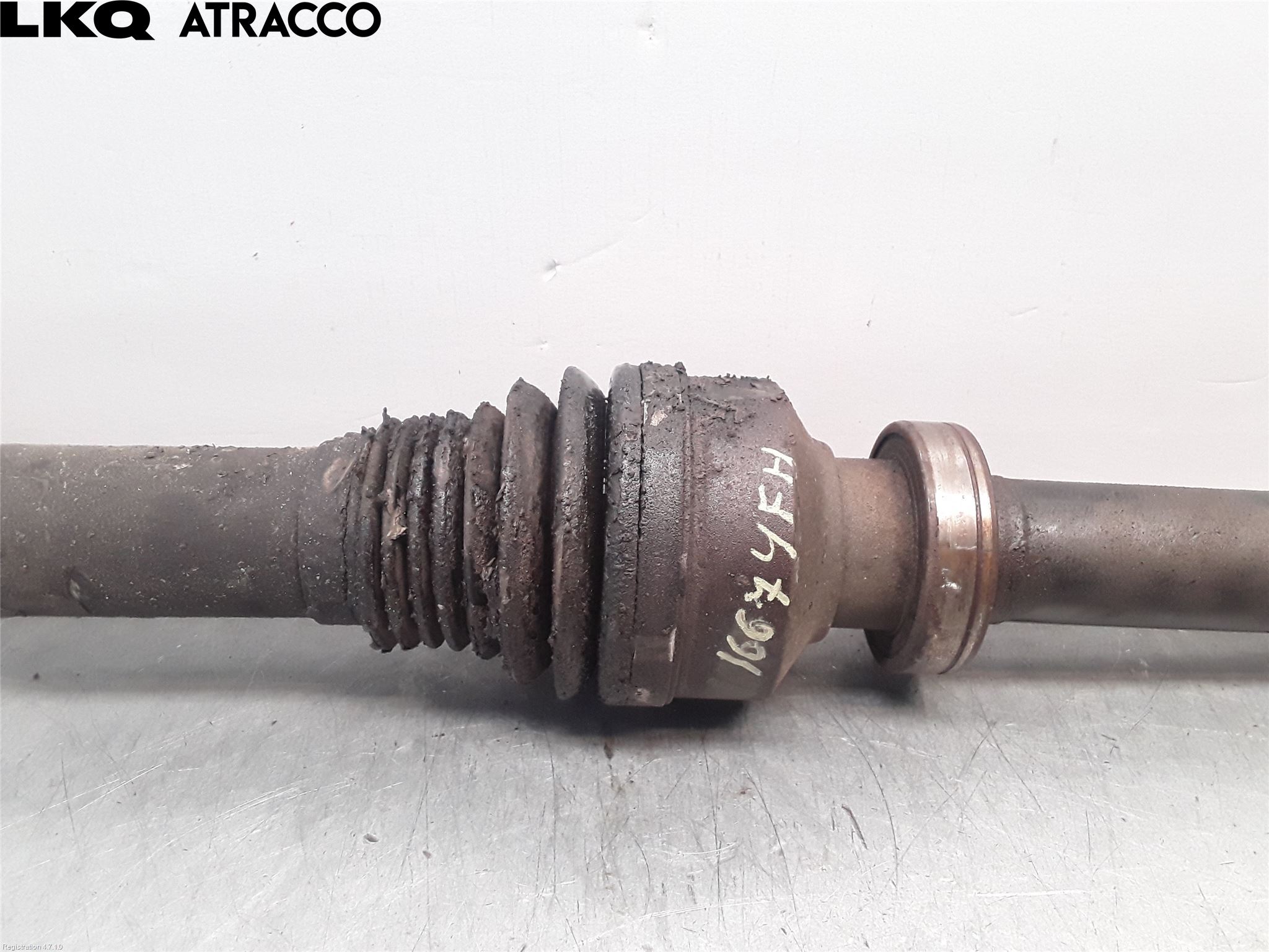 Volvo XC70 08-13 Drivaksel Foran Kompl Høyre