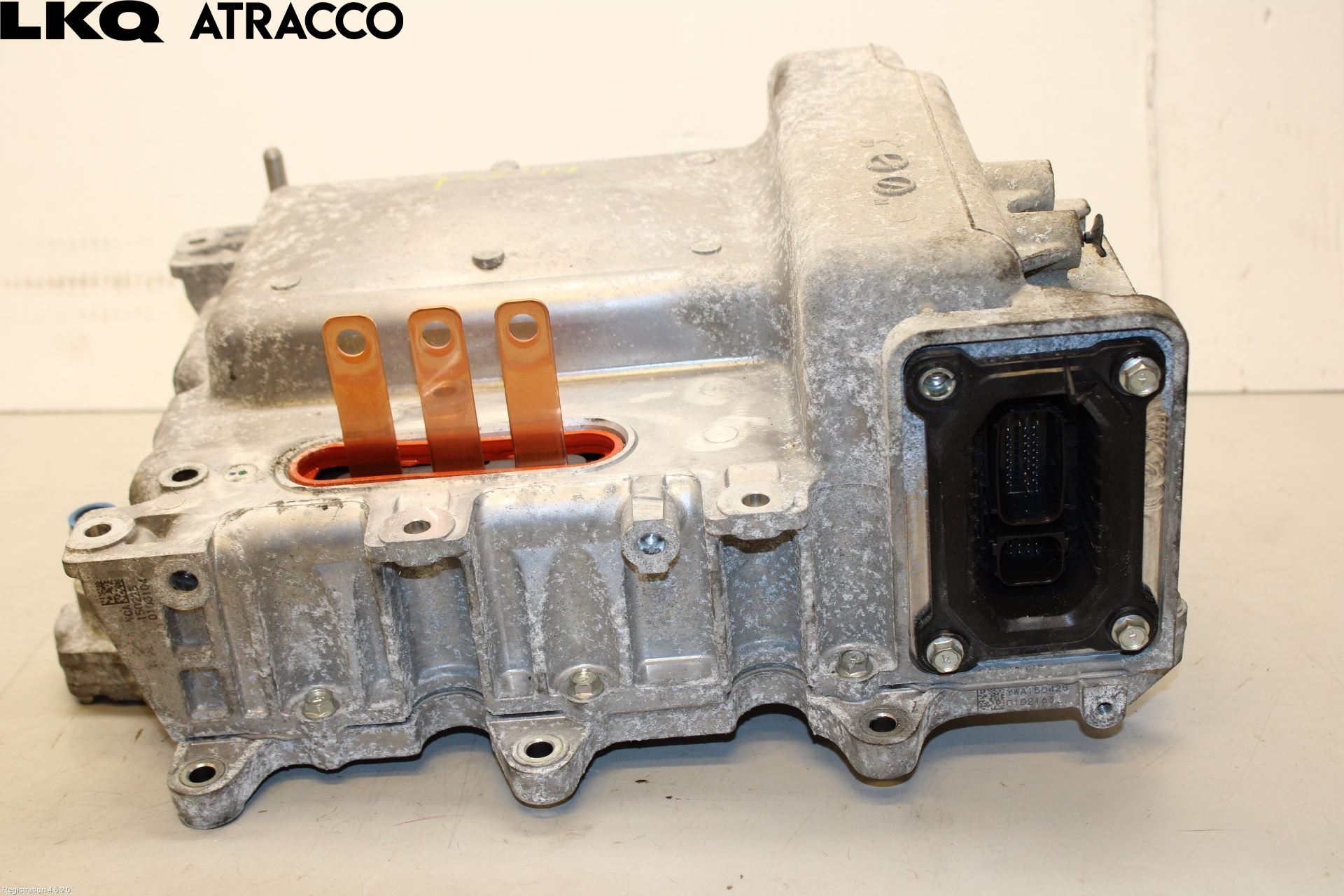 Nissan LEAF 11-17 Inverter 12-)220V