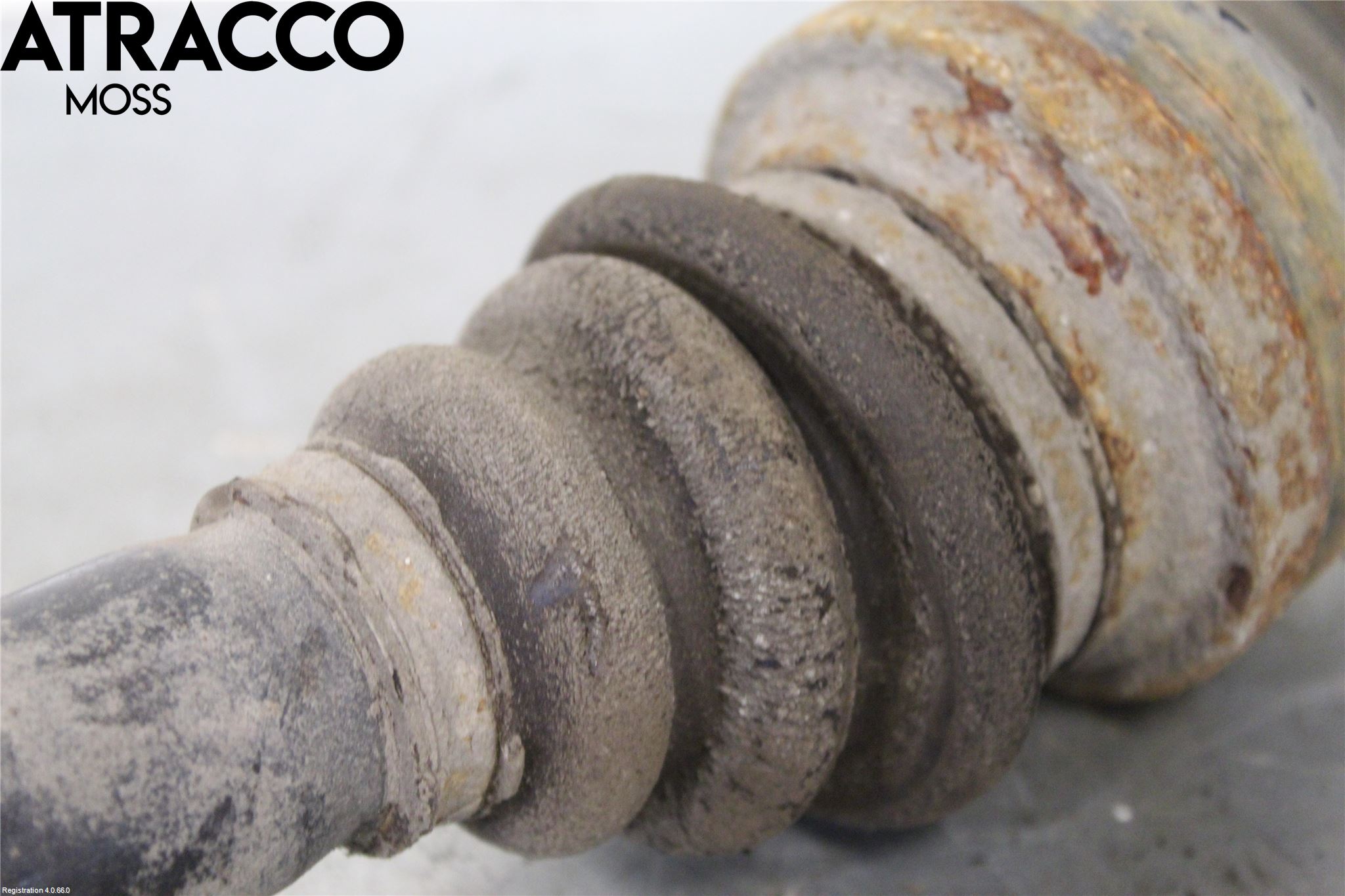 BMW 5 F10/F11/F18 09-17 Drivaksel Bak Kompl Venstre