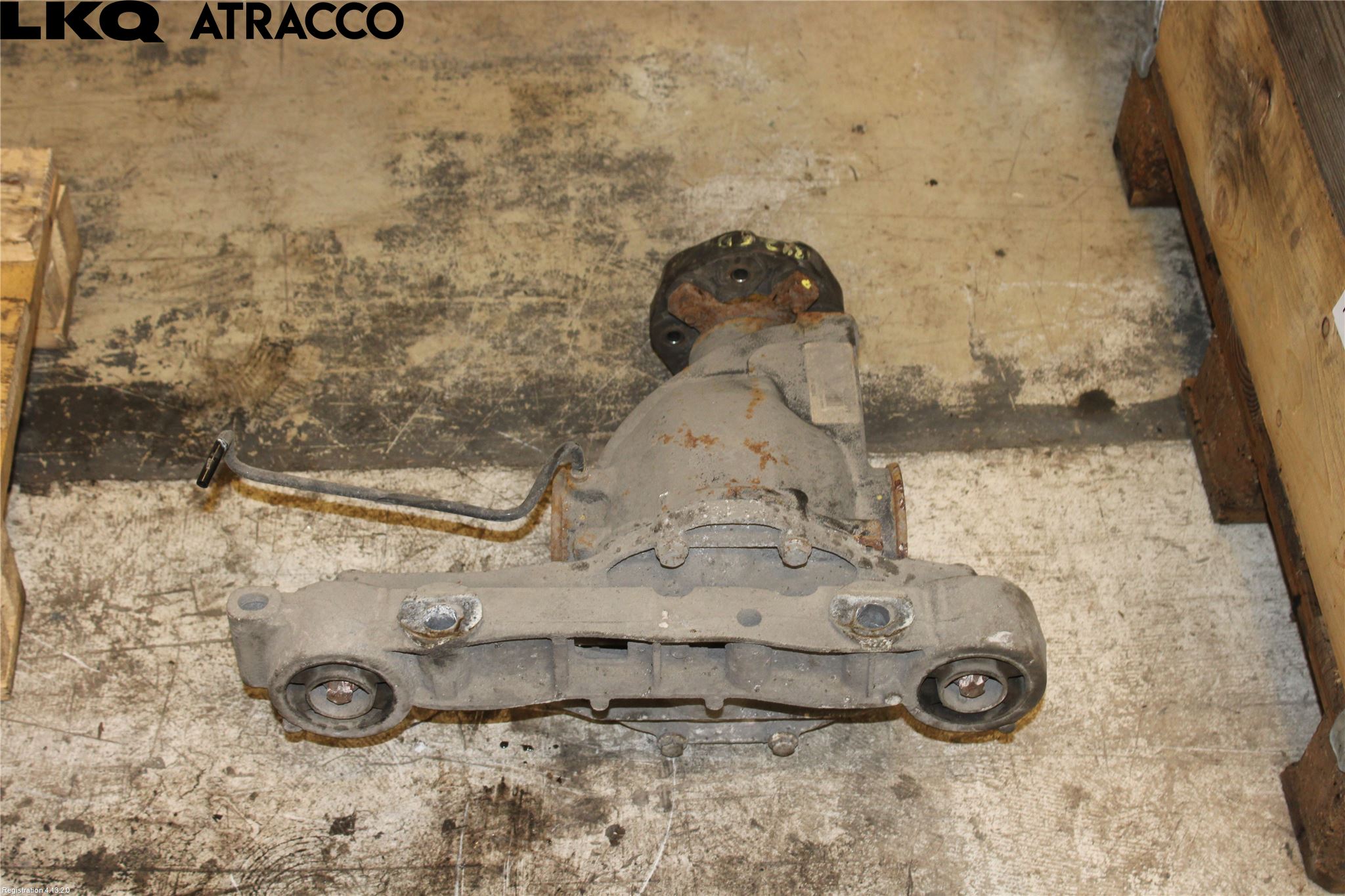 Mercedes-Benz MB VITO/V-KLASS (W640,W447,W448) 14- Bakaksel Kardang Bak -Diff