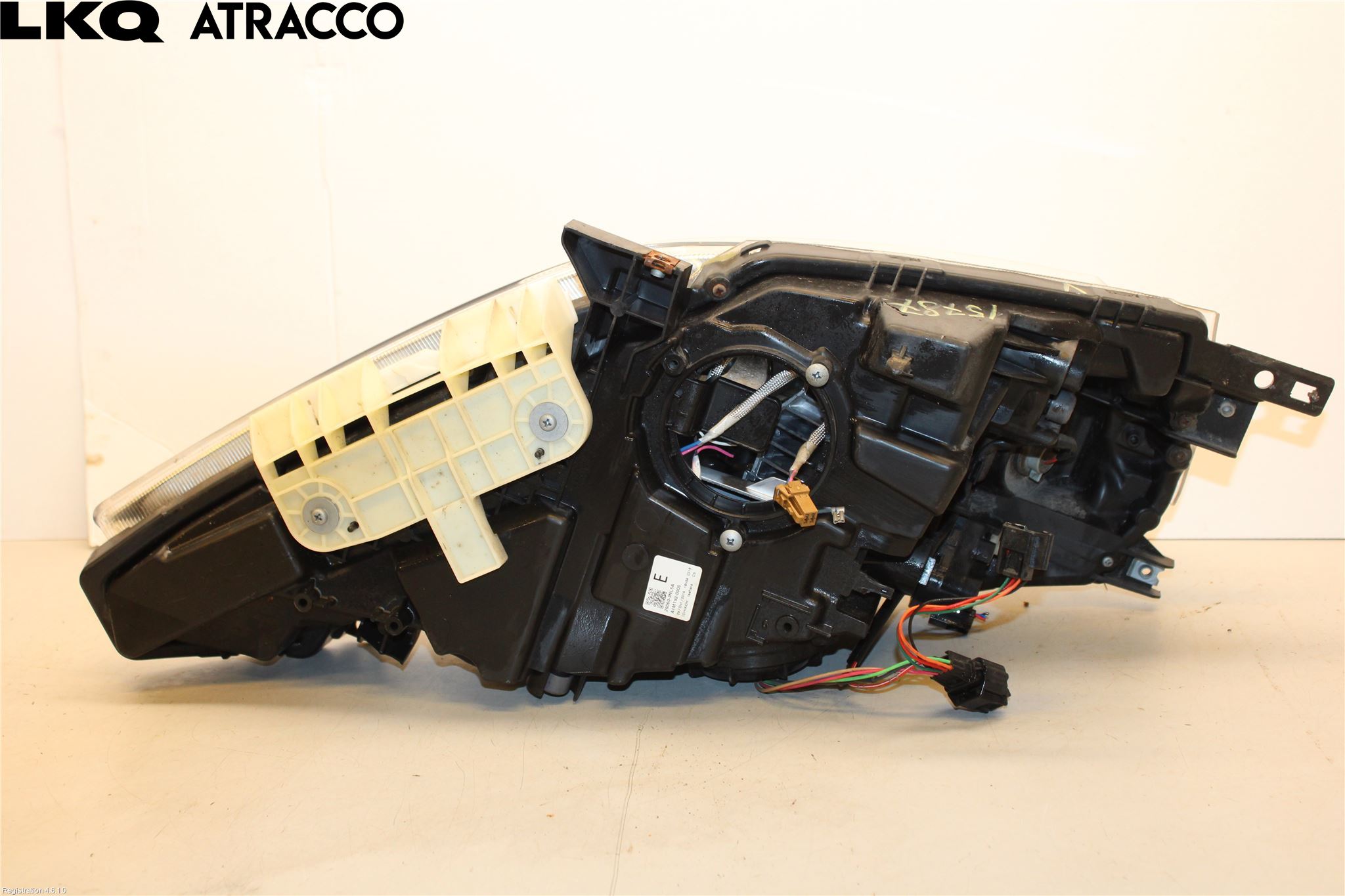 Nissan LEAF 11-17 Frontlykt Venstre