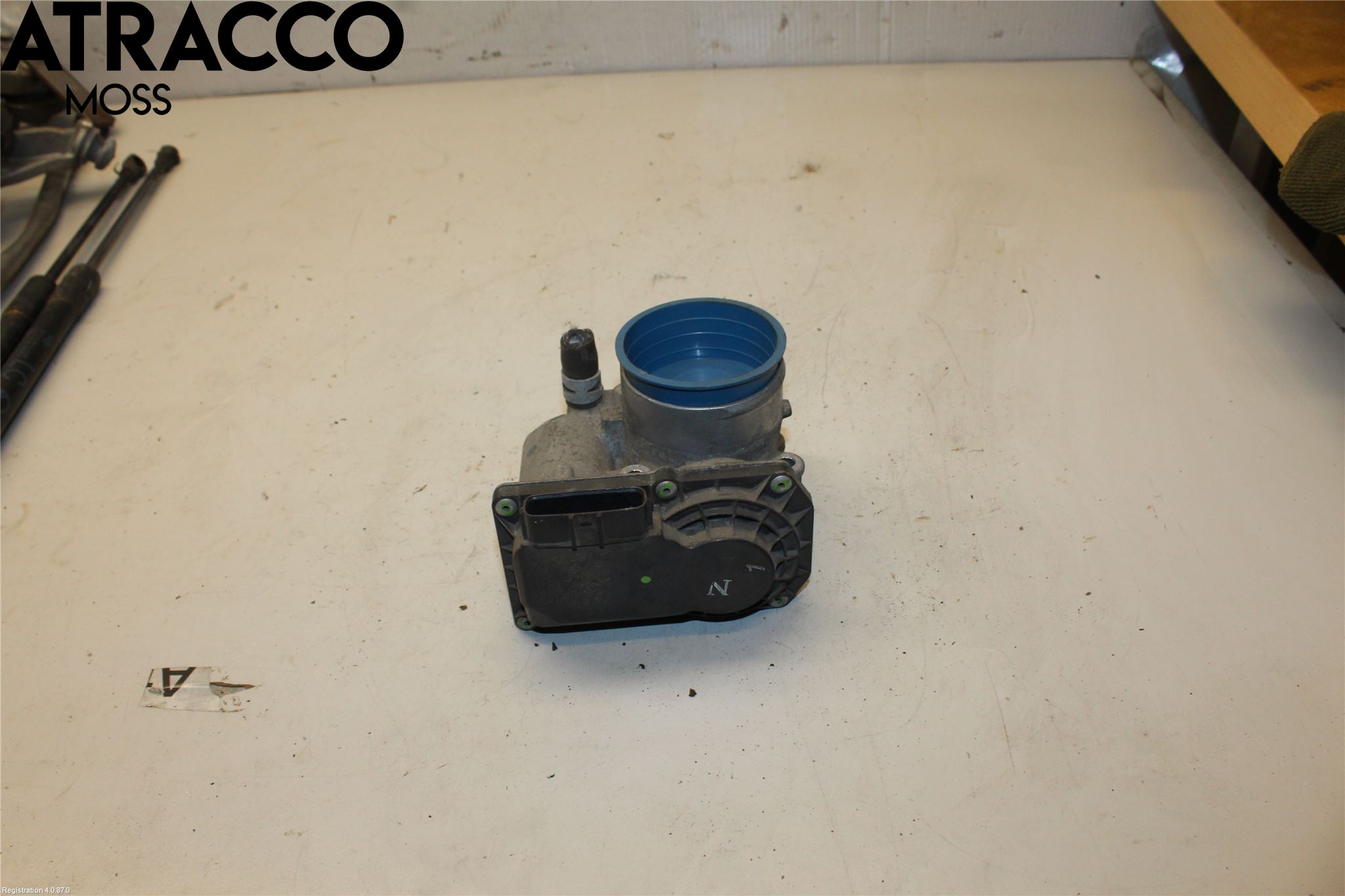 Toyota AURIS 13-19 Inns Spjeldhus