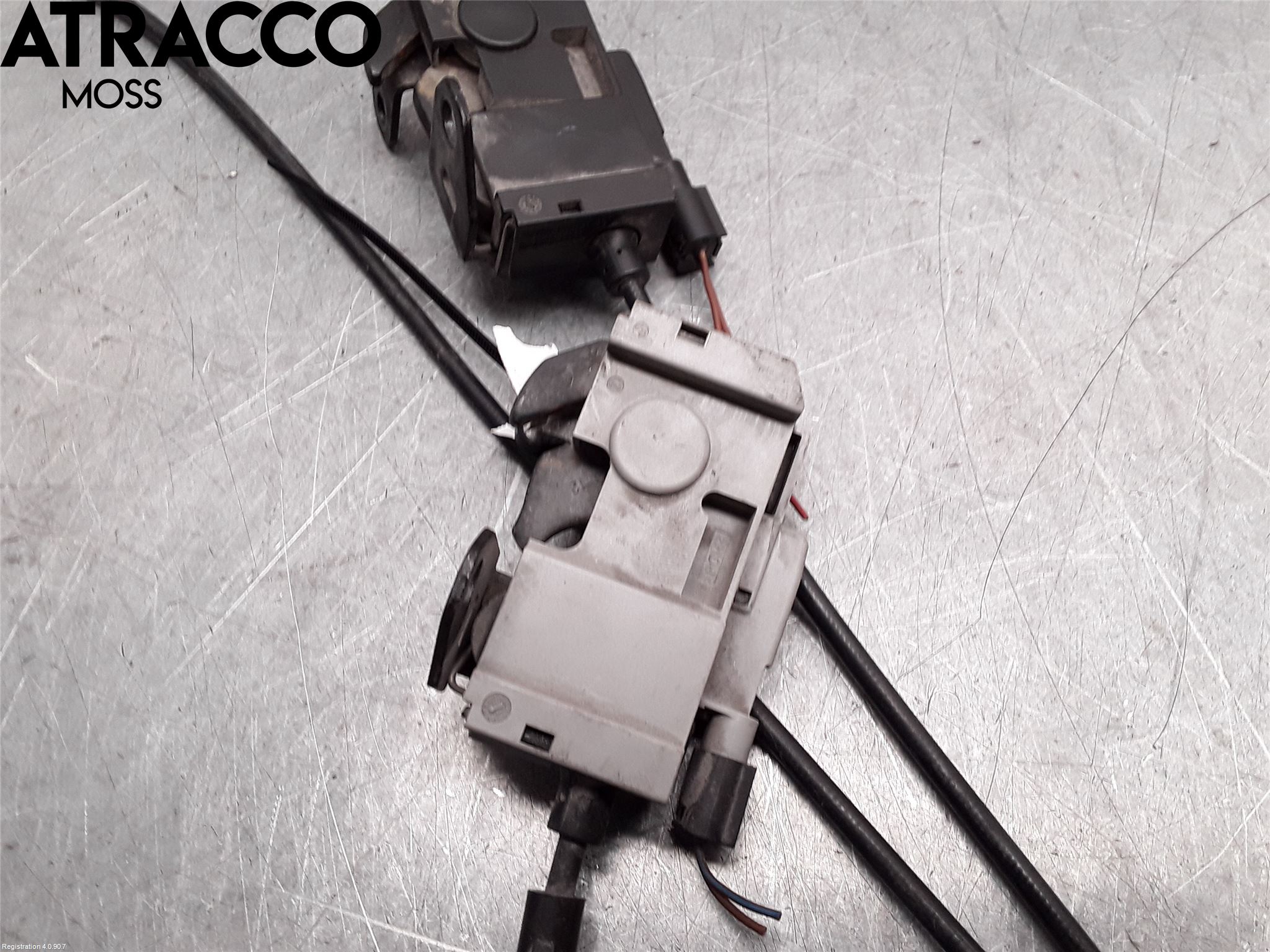 Mercedes-Benz MB E-KLASS COUPÈ/CAB(C207) 09-17 Panserlås