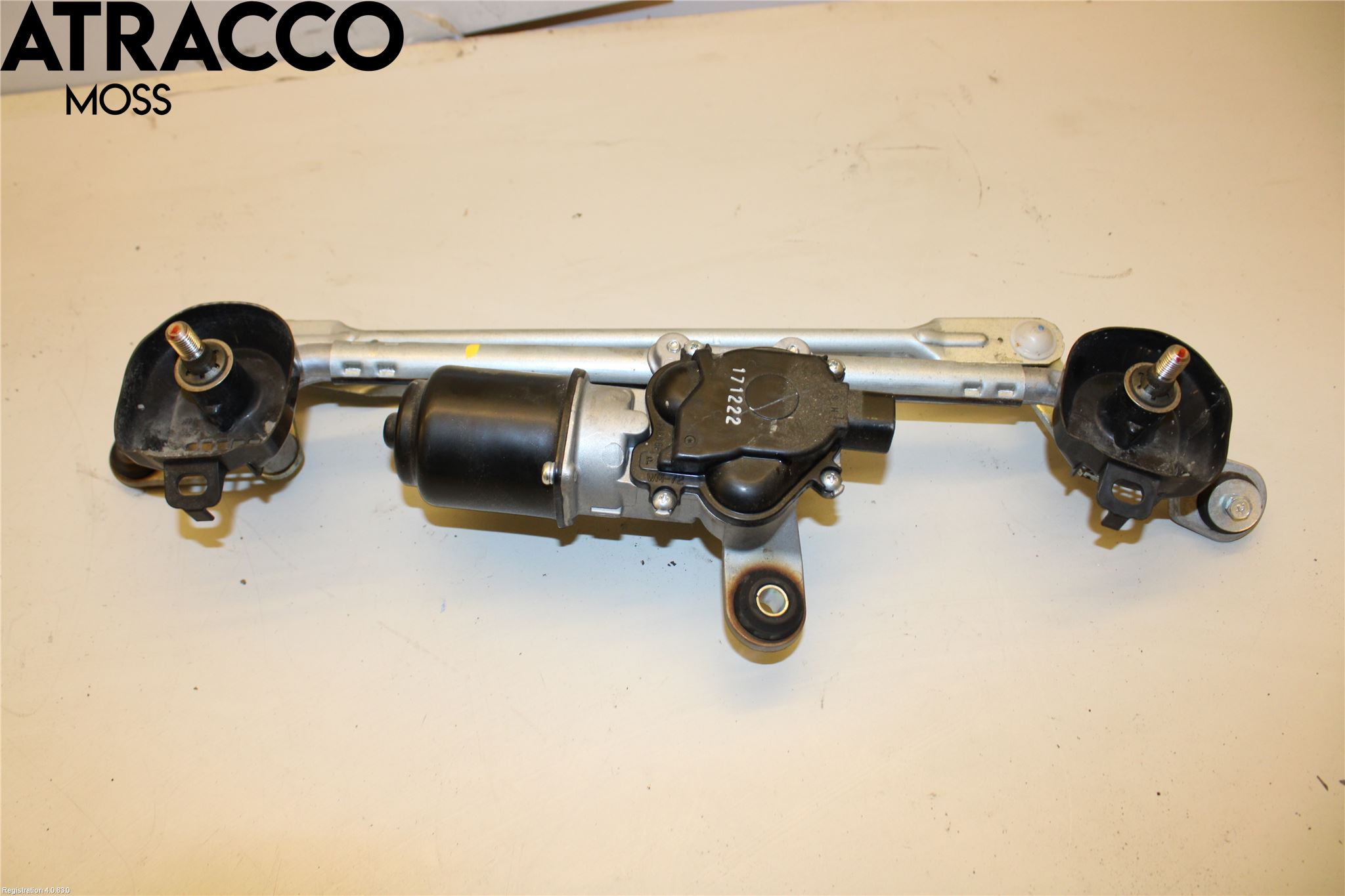 Mitsubishi SPACE STAR 13- Viskermotor Frontrute