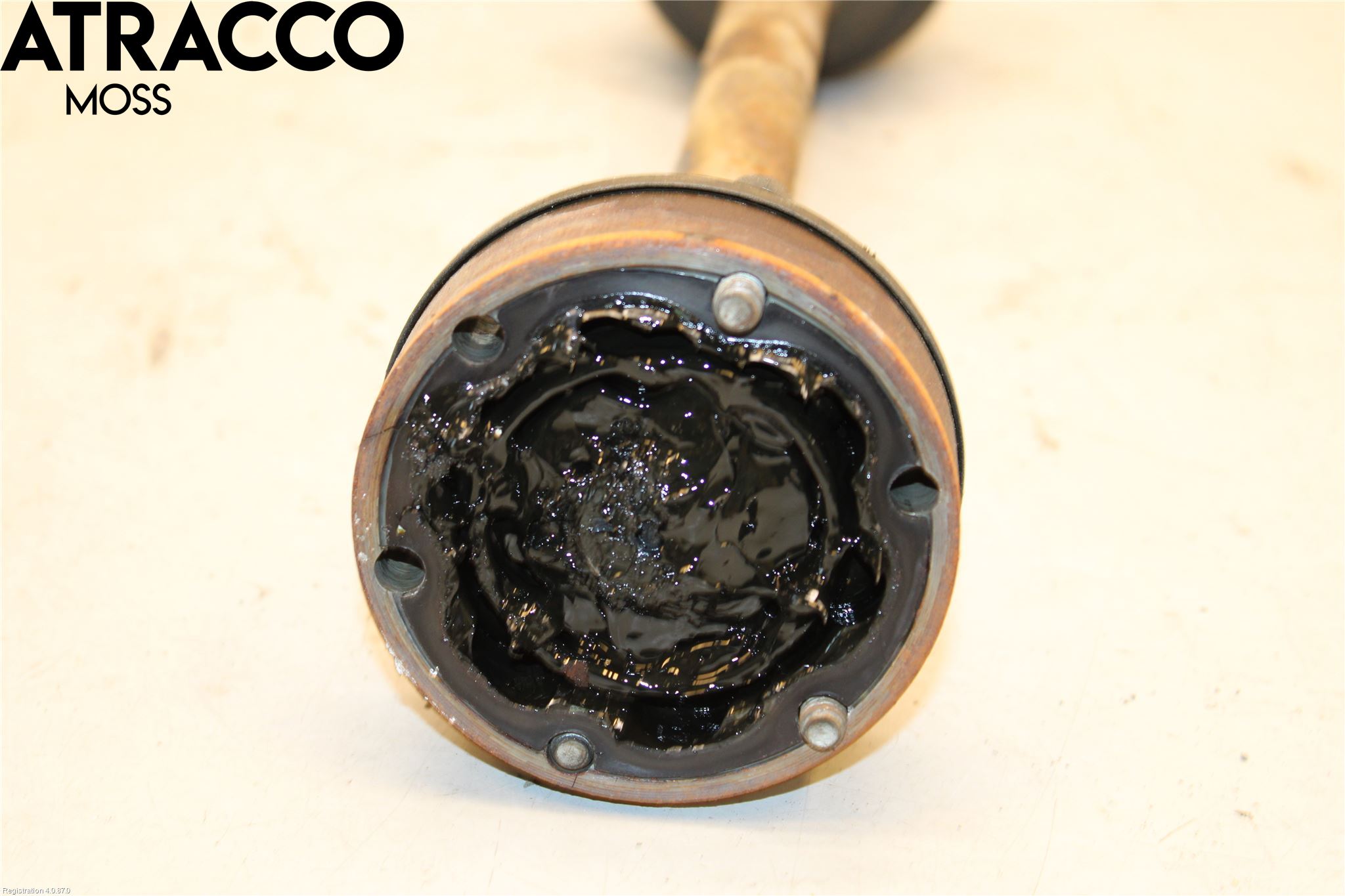 Volkswagen VW GOLF VI 09-13 Drivaksel Foran Kompl Venstre