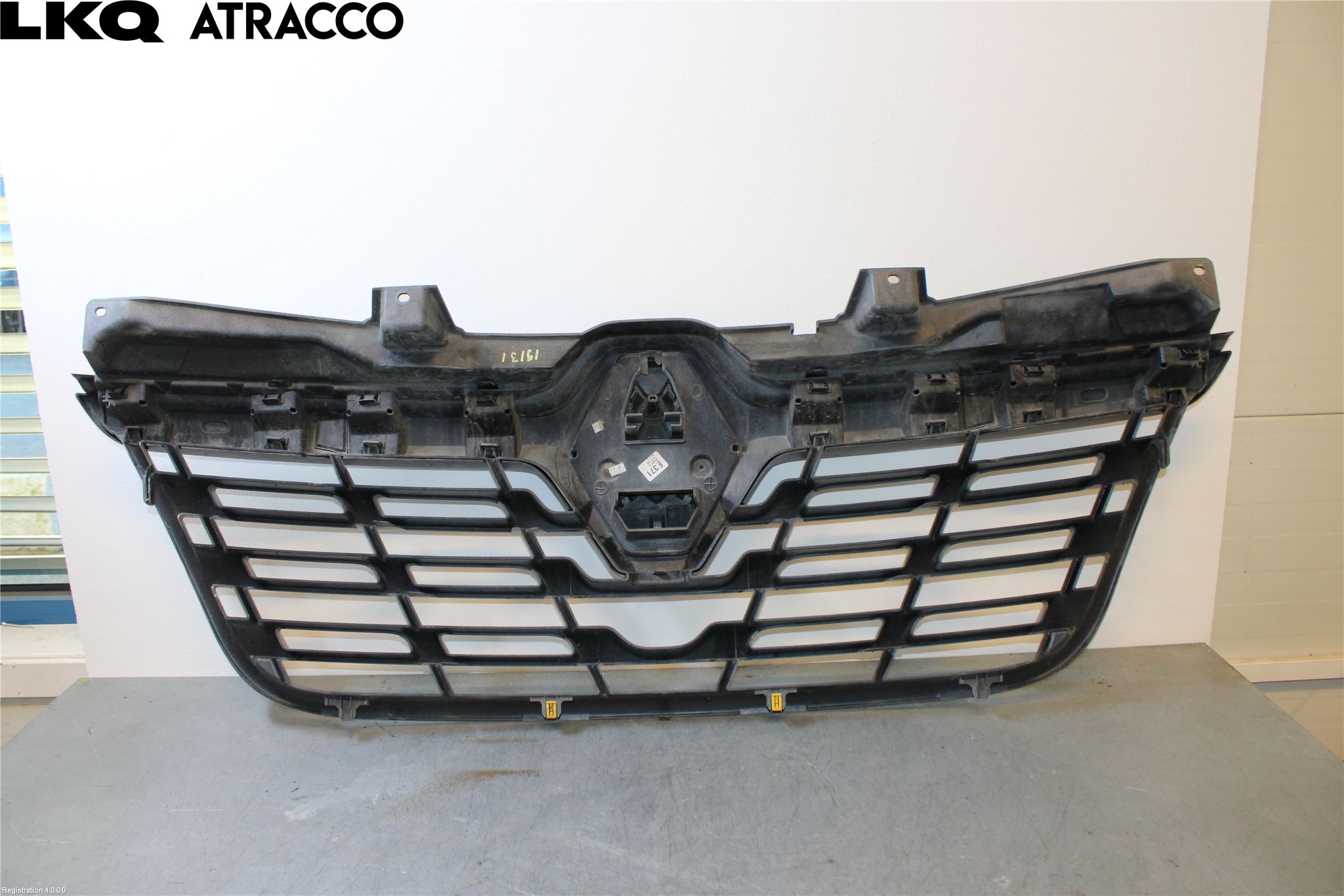 Renault MASTER III  10-14 Grill Komplett