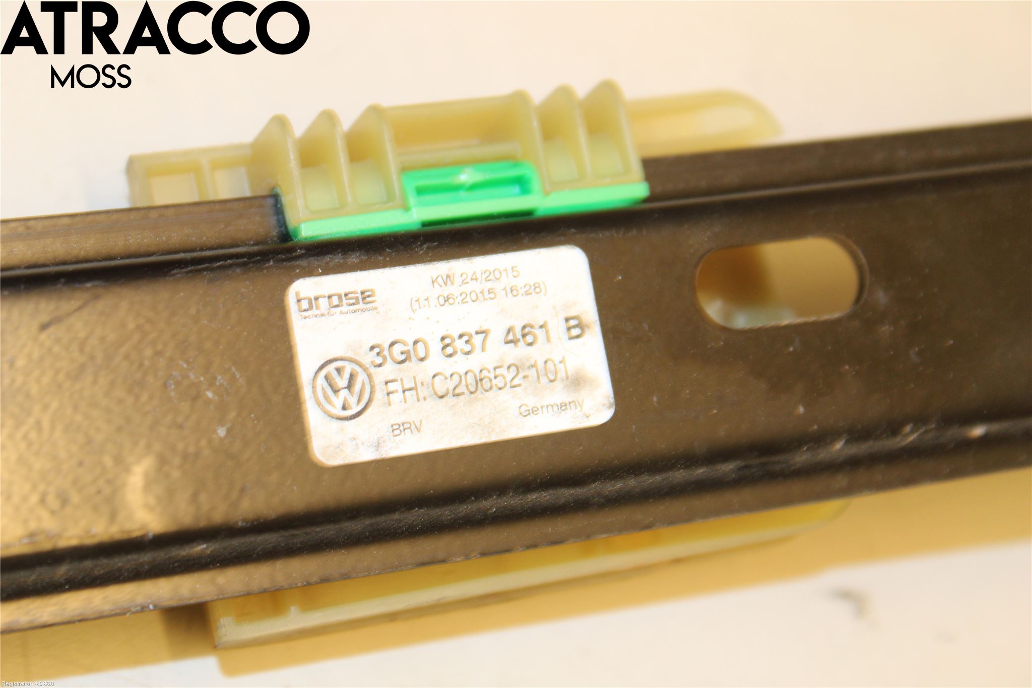 Volkswagen VW PASSAT 15-19 Vindusheis