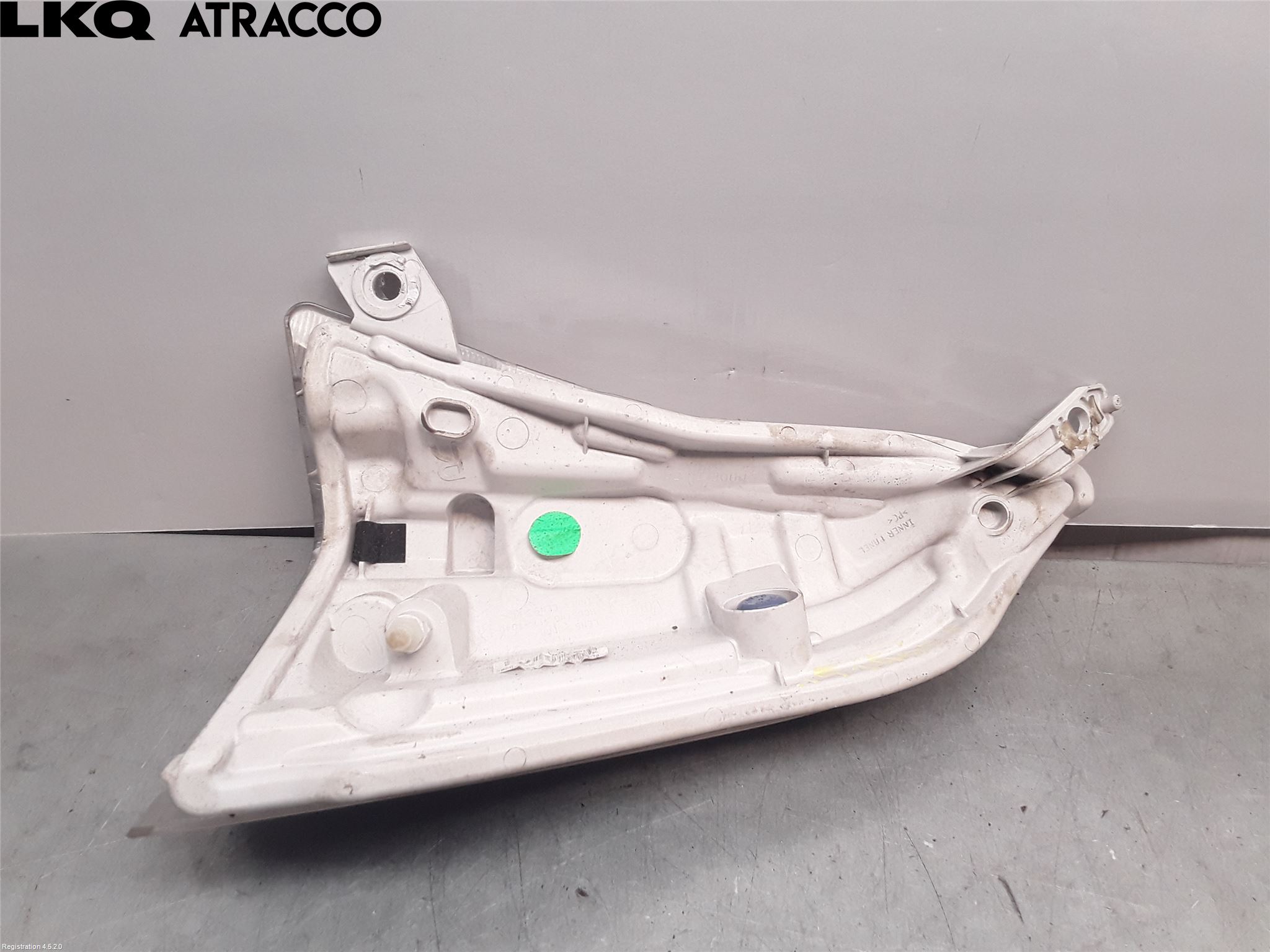 Nissan LEAF 11-17 Frontlykt Høyre