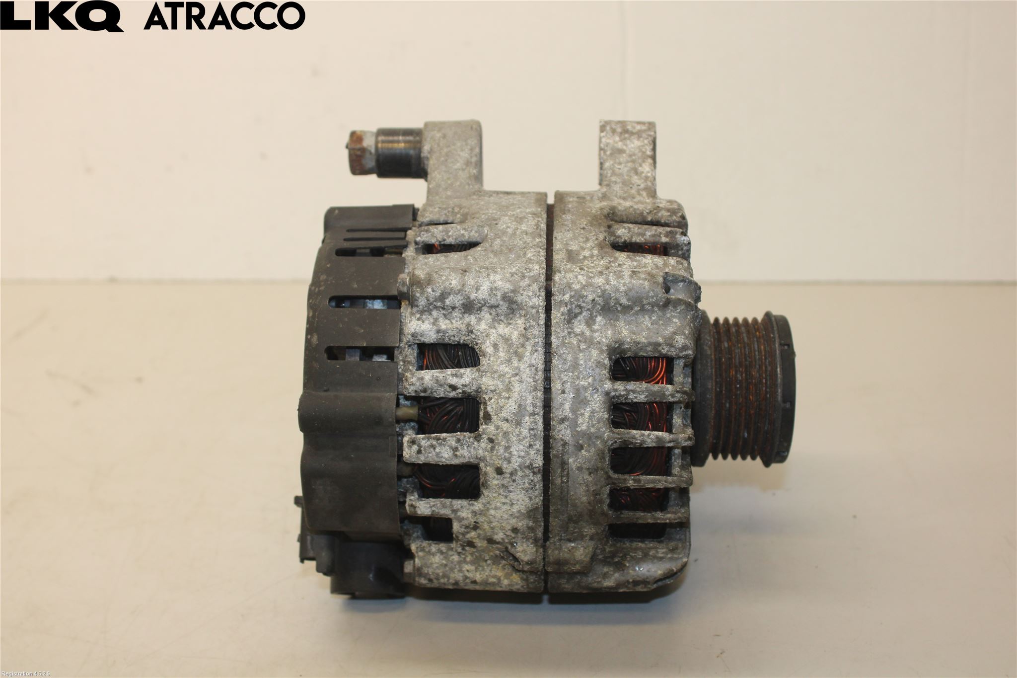 Peugeot 5008 10-16 Dynamo