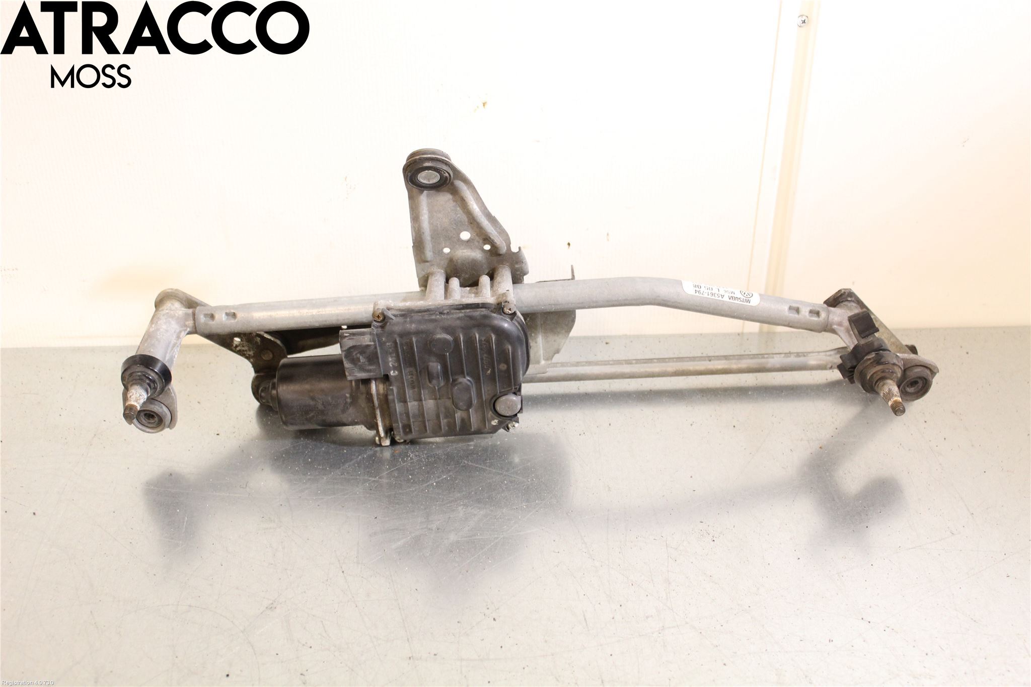 Volkswagen VW PASSAT 11-14 Viskermotor Frontrute