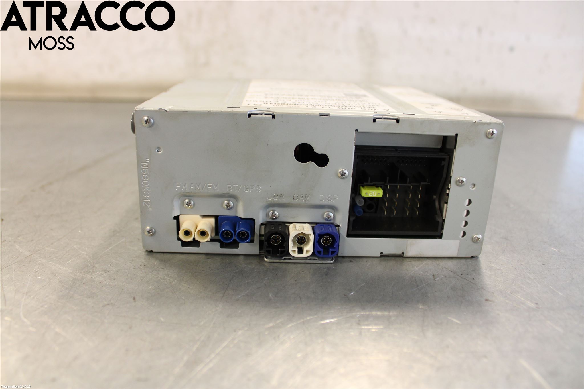 Mercedes-Benz MB C-KLASS (W205) 14-21 Stereo Radio Med Cd