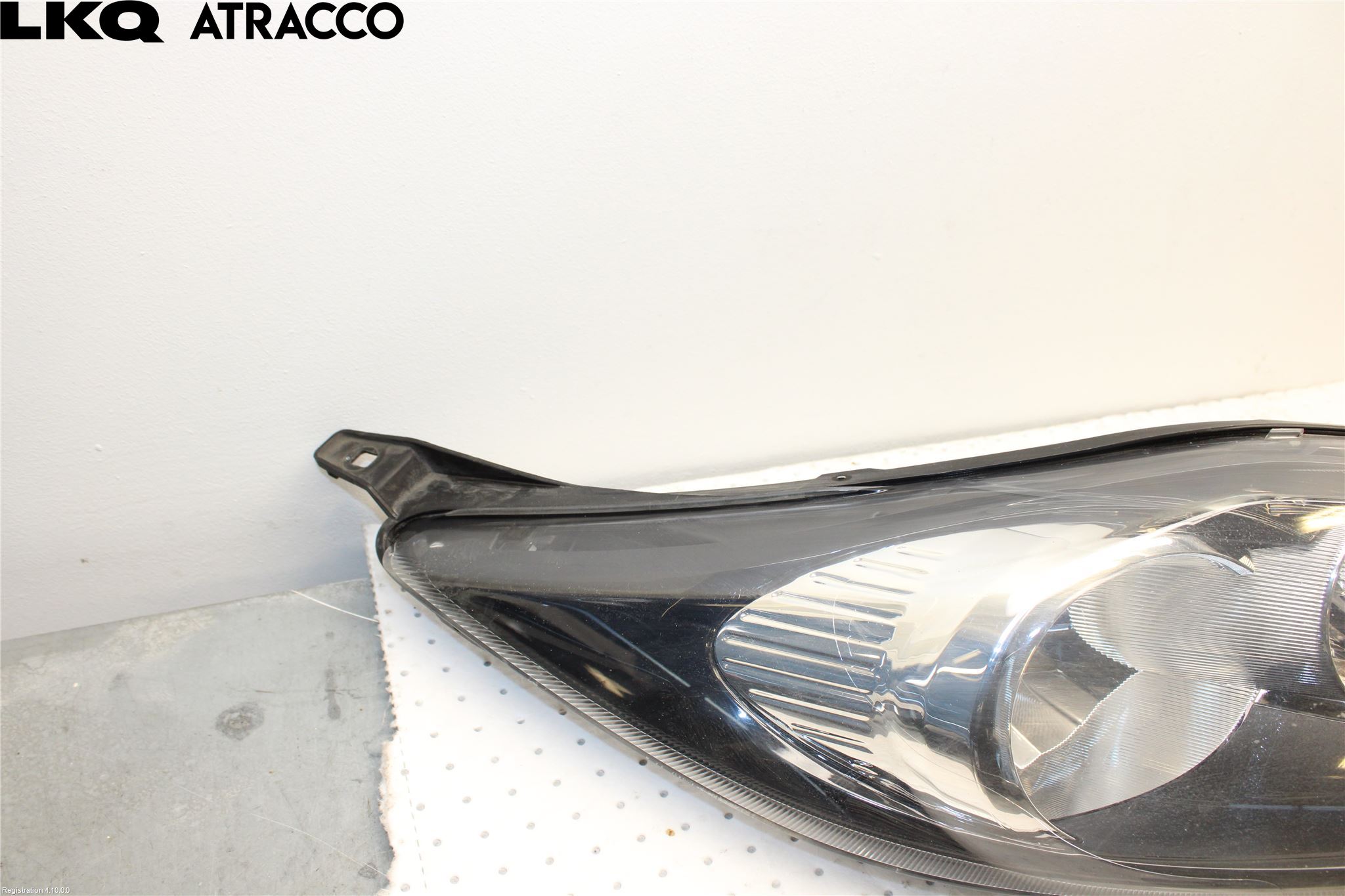 Ford FIESTA 09-12 Frontlykt Høyre