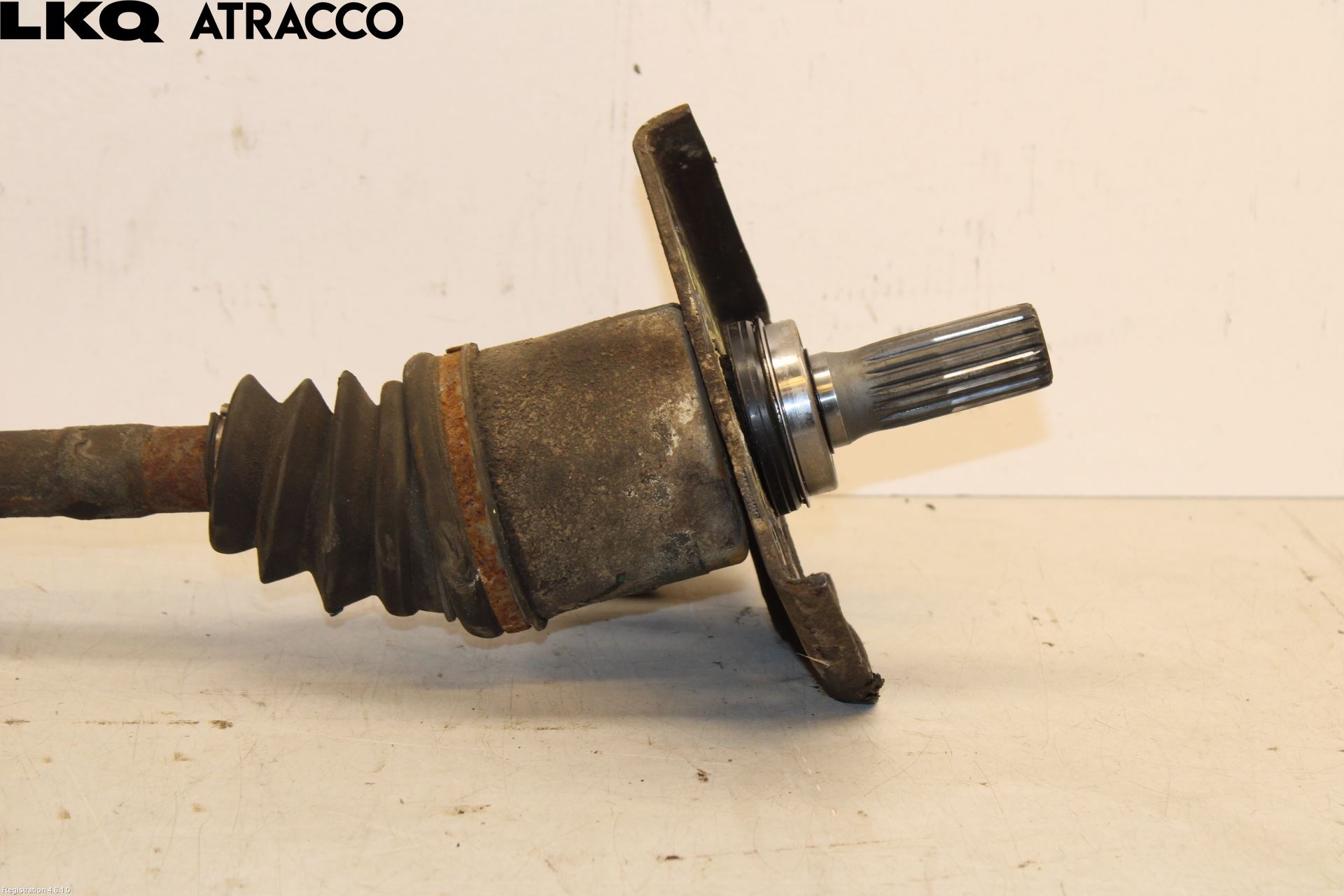 Isuzu D-MAX Drivaksel Foran Kompl Venstre