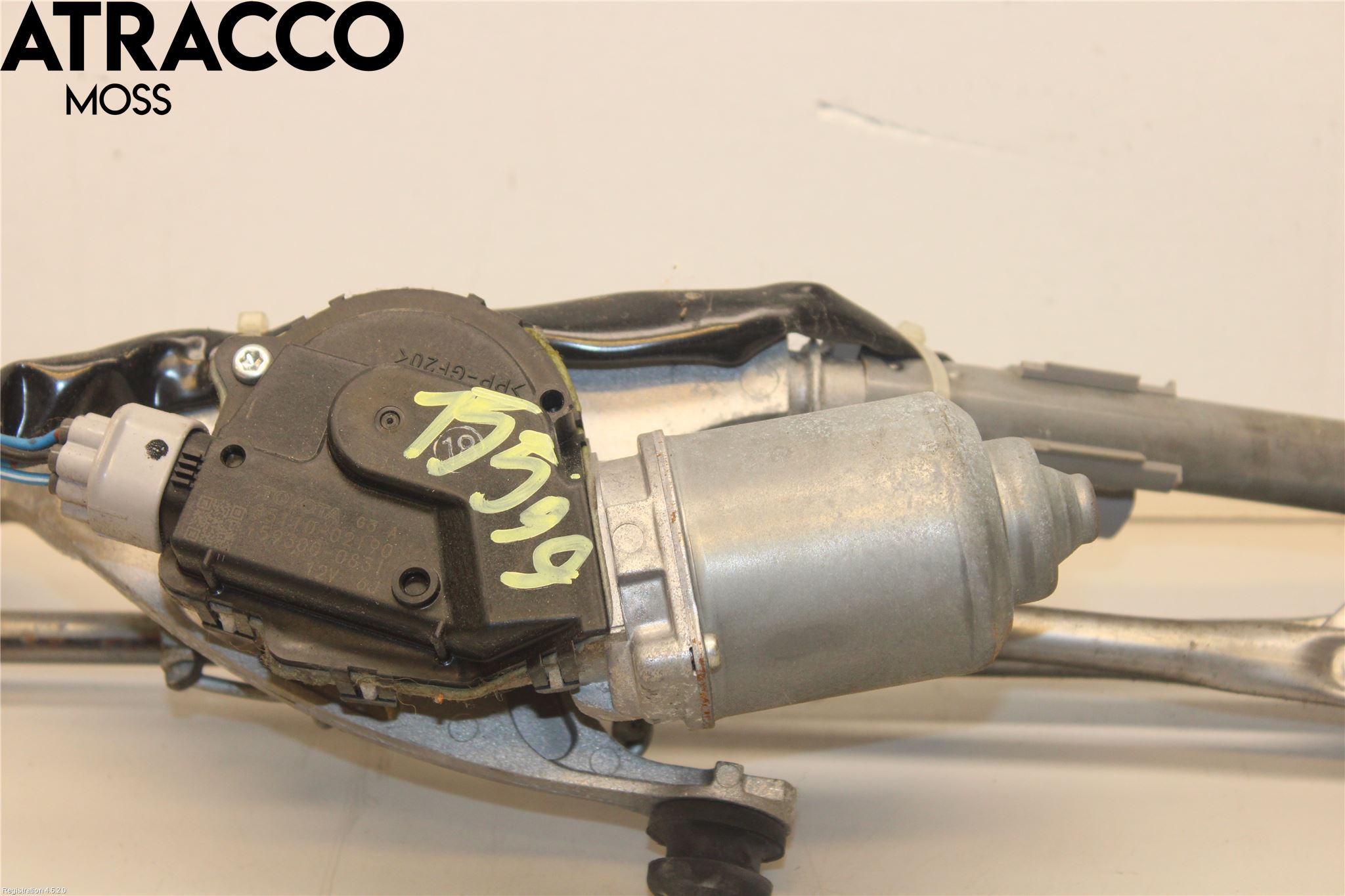 Toyota AURIS 07-09 Viskermotor Frontrute