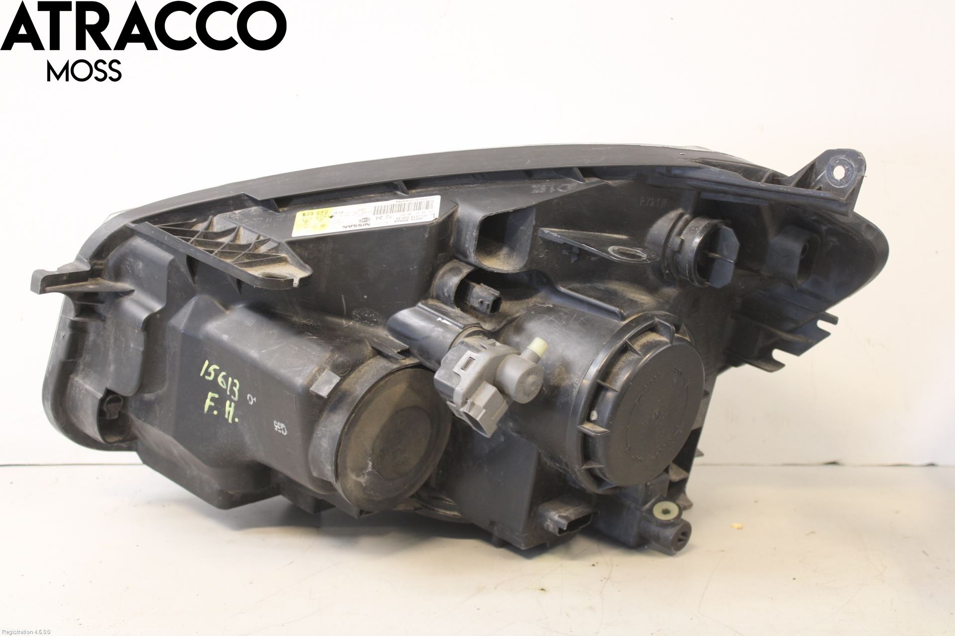 Nissan QASHQAI+2  10-14 Frontlykt Venstre