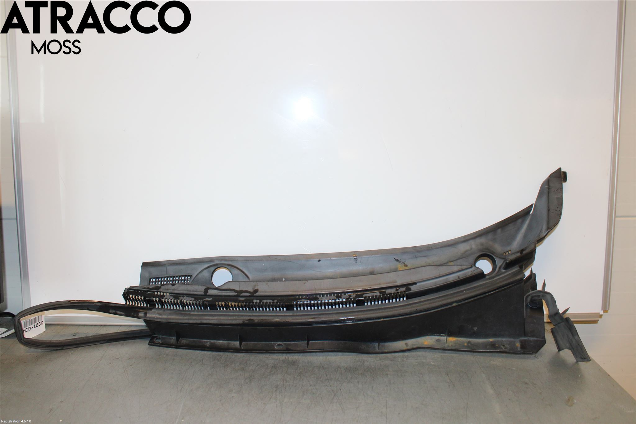 Mitsubishi OUTLANDER 07-12 Visker Deksel-Grill-Under Frr