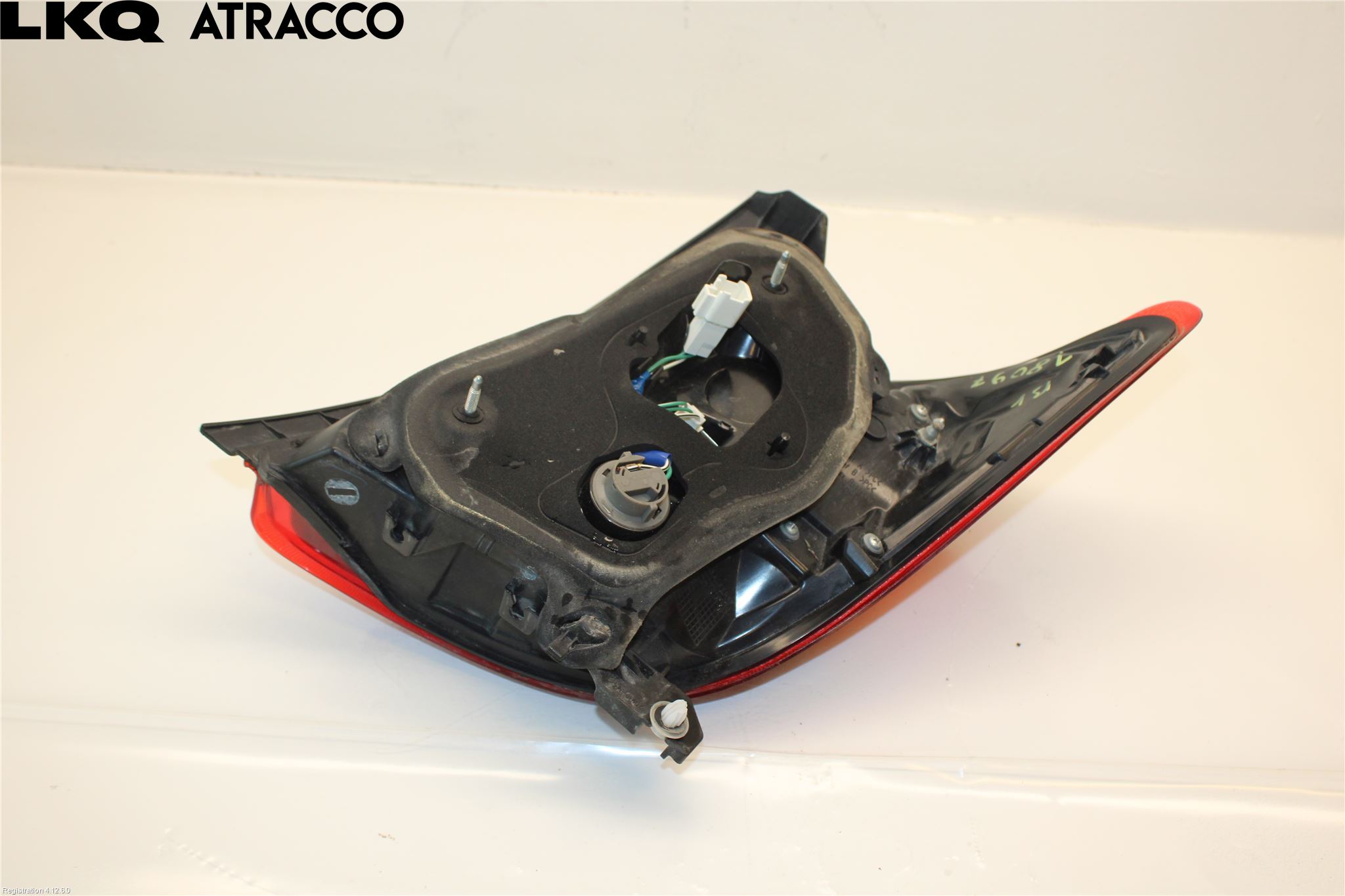 Toyota YARIS XP130 15-20 Baklykt Venstre