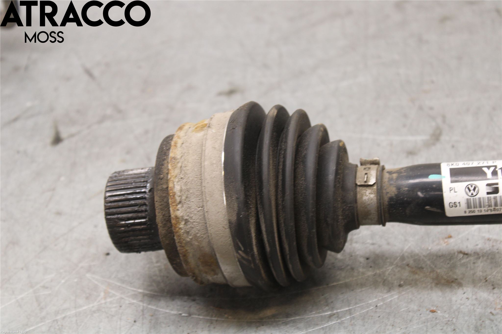 Audi A4/S4 08-11 Drivaksel Foran Kompl Høyre