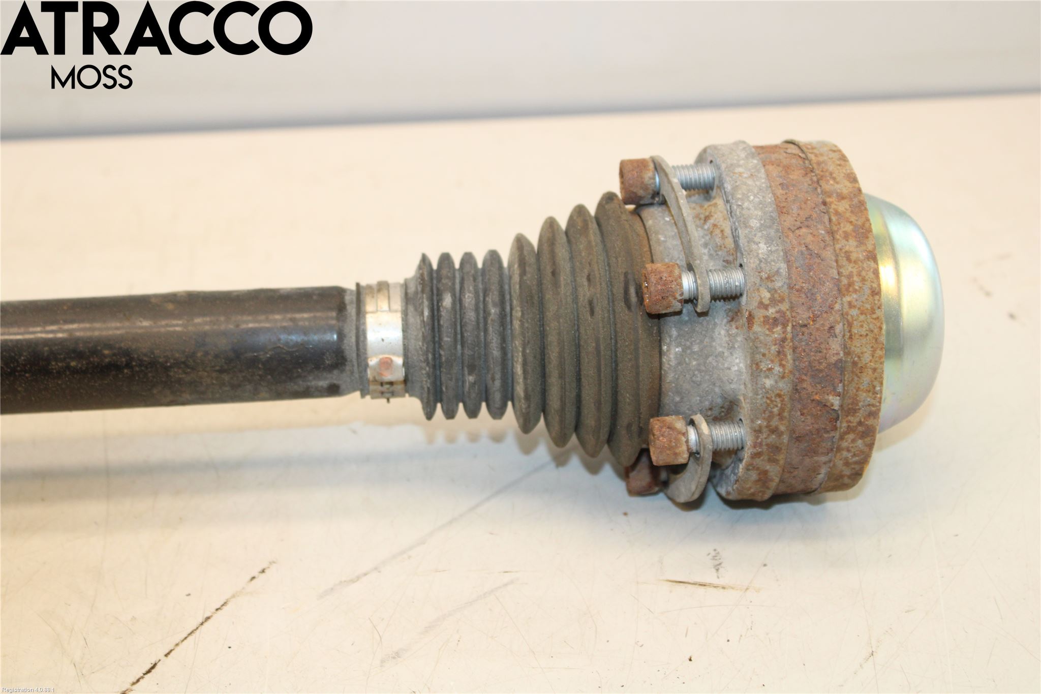 Audi A4/S4 08-11 Drivaksel Bak Kompl Venstre