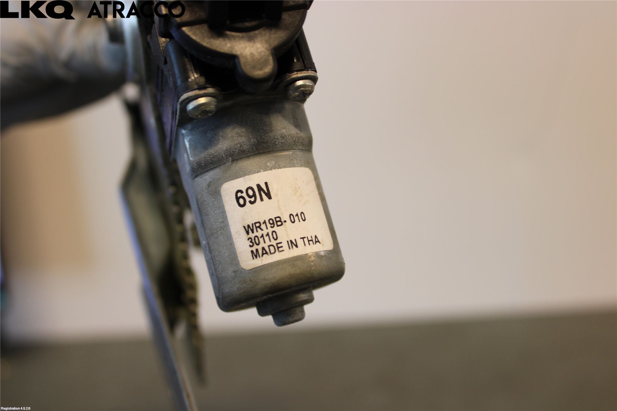 Isuzu D-MAX Vindusheismotor