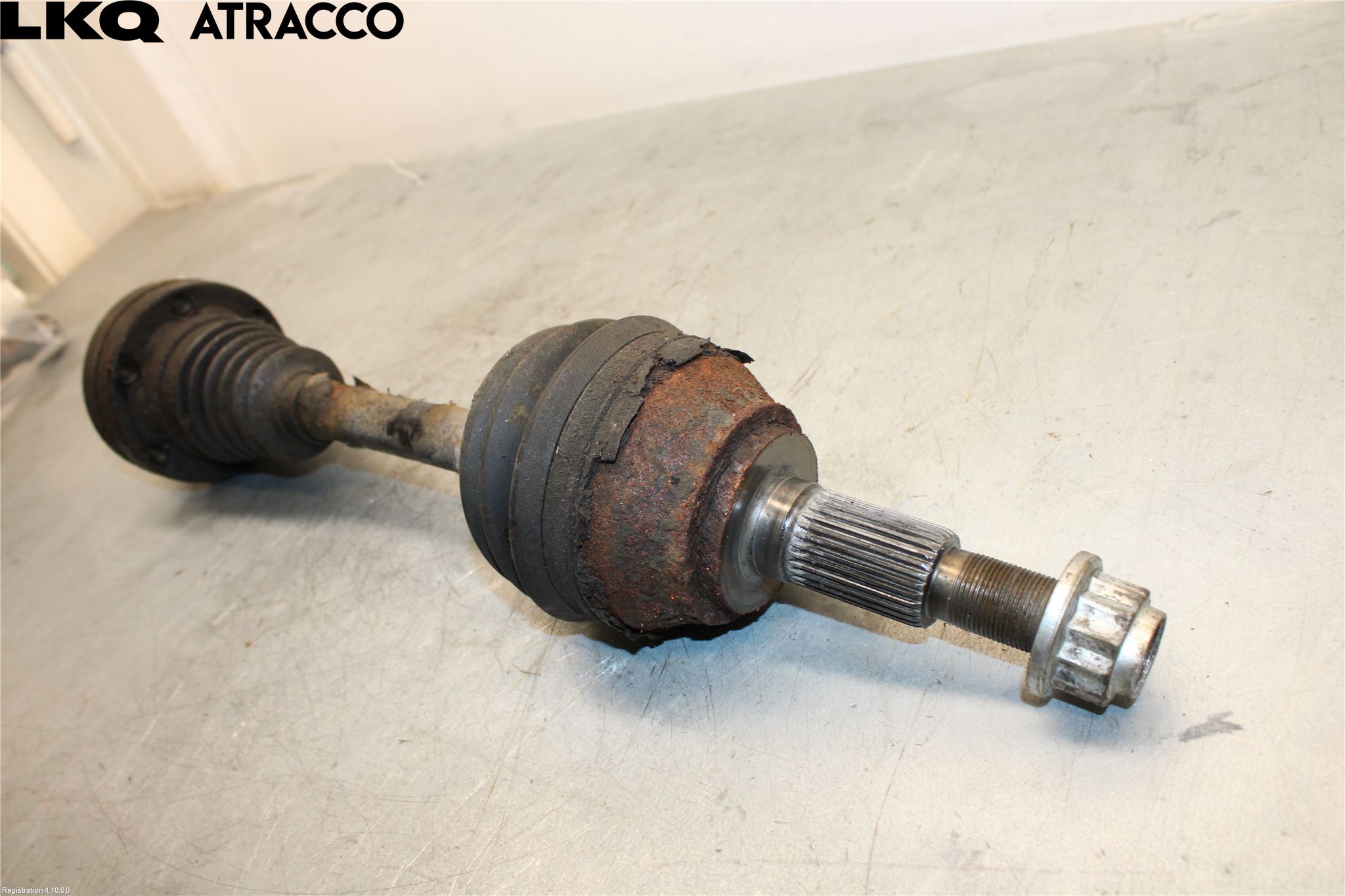 Porsche CAYENNE 03- Drivaksel Foran Kompl Venstre