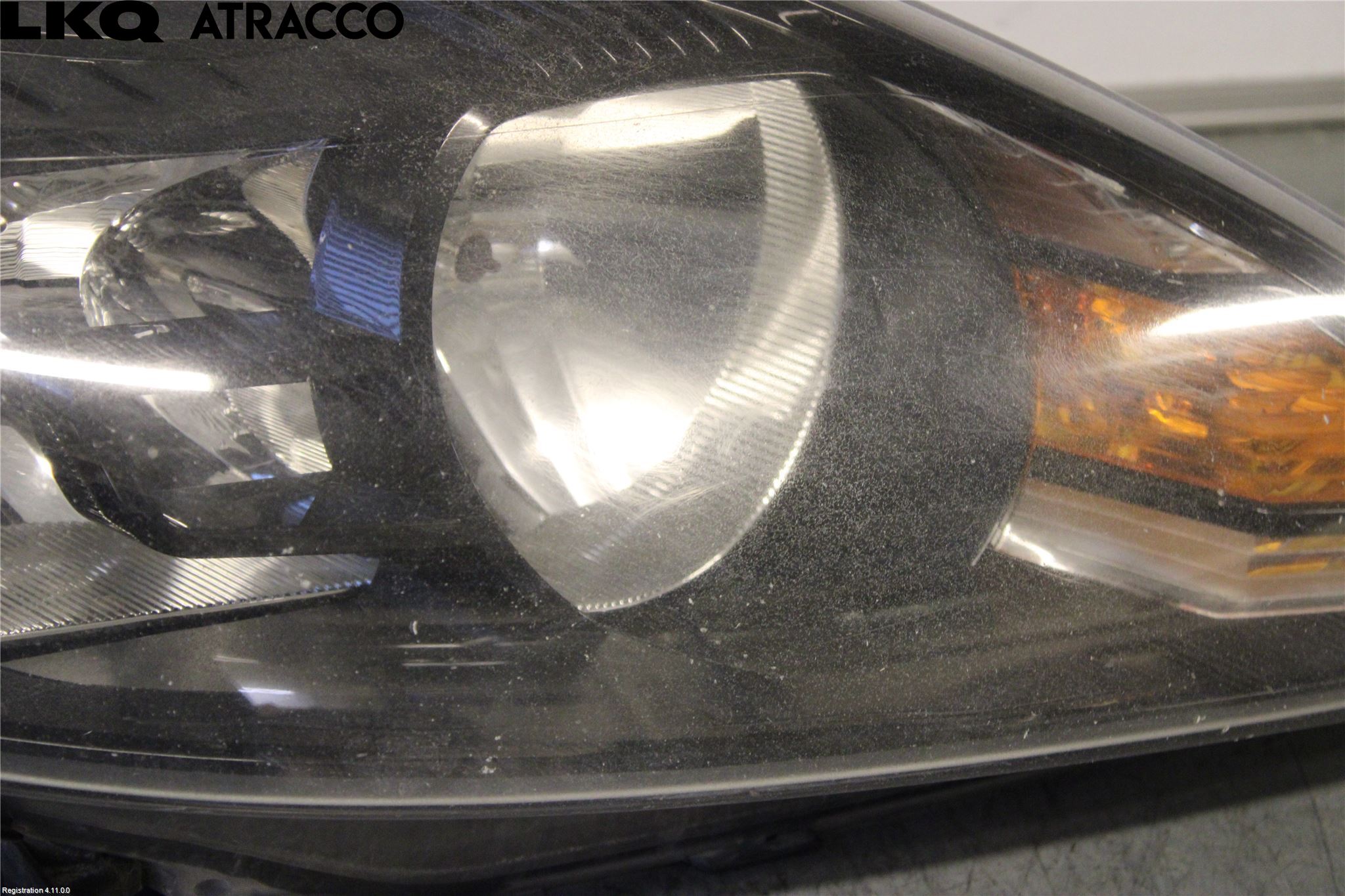 Ford FOCUS 08-11 Frontlykt Høyre