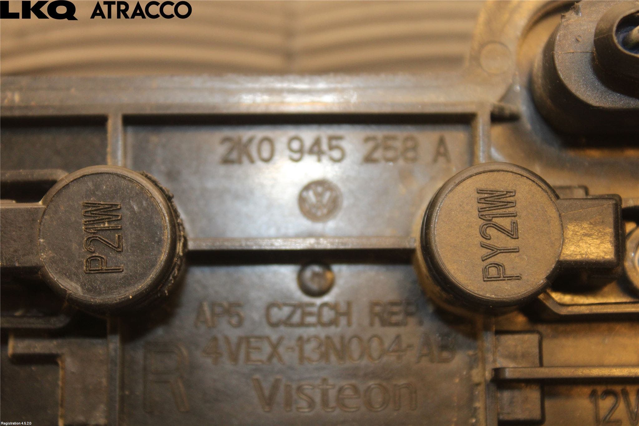 Volkswagen VW CADDY 04-10 Baklykt Høyre