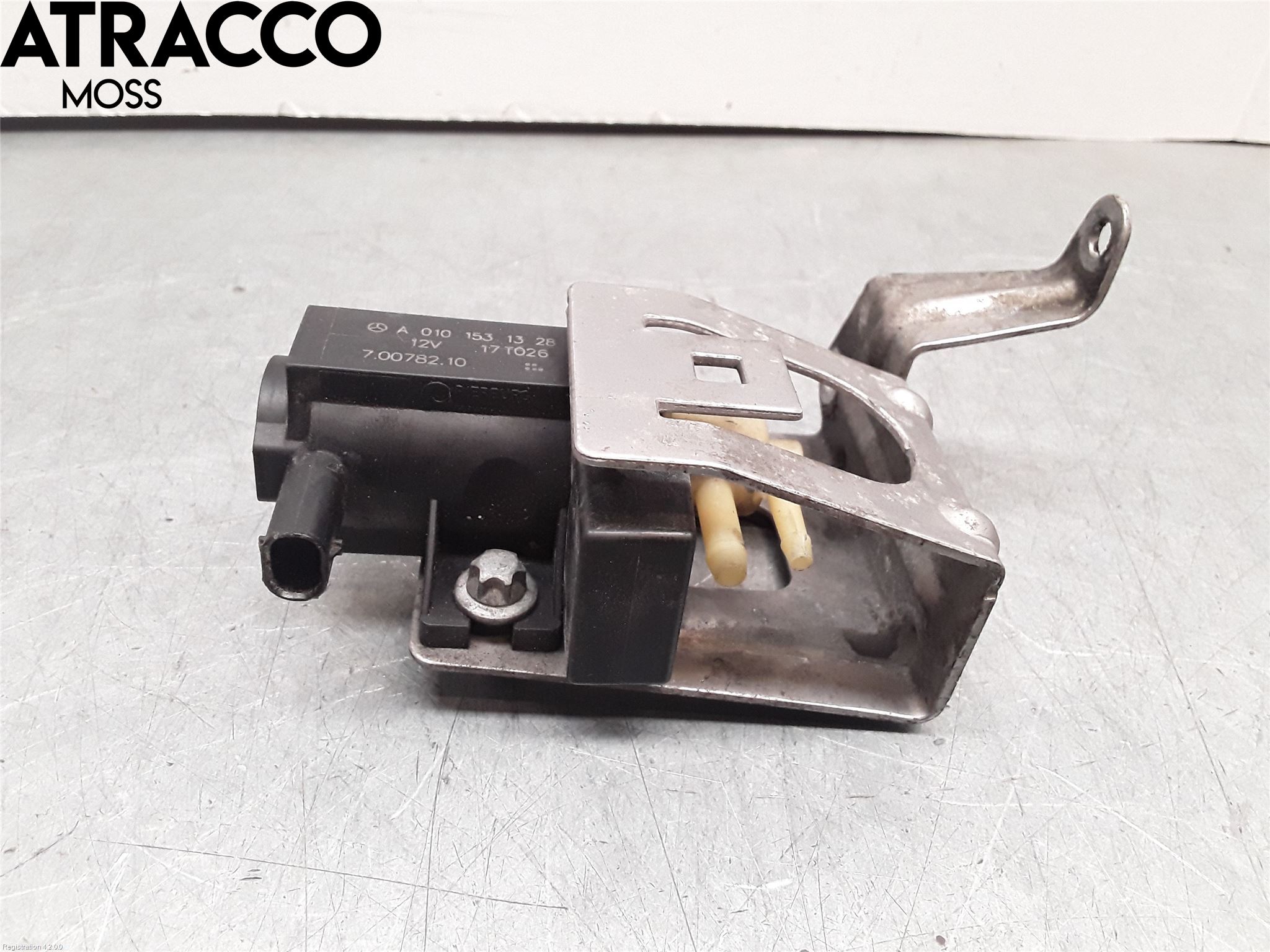 Mercedes-Benz MB C-KLASS (W205) 14-21 Vacuumventil