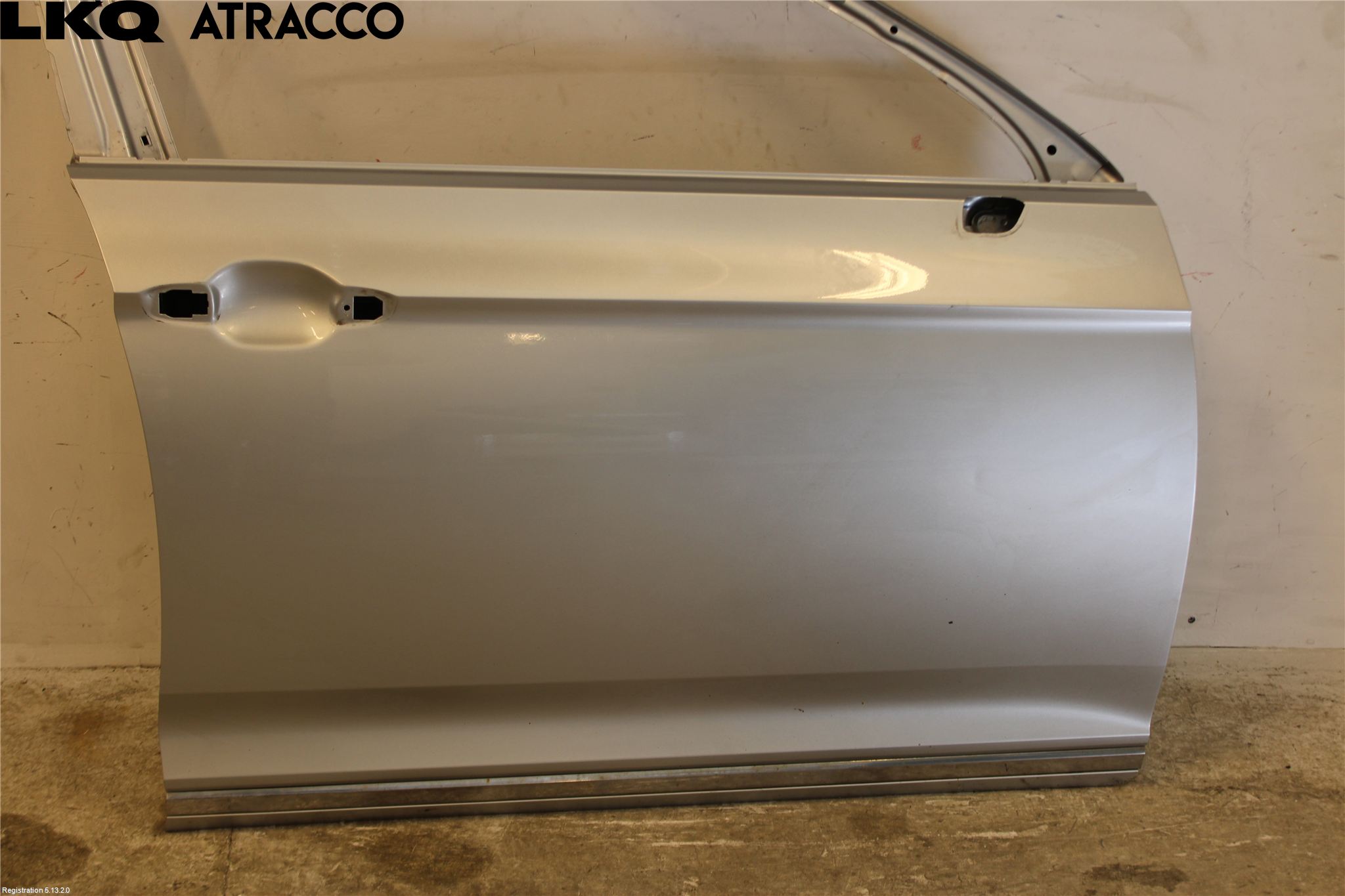 Volkswagen VW PASSAT 15-19 Dør 4D Foran Høyre