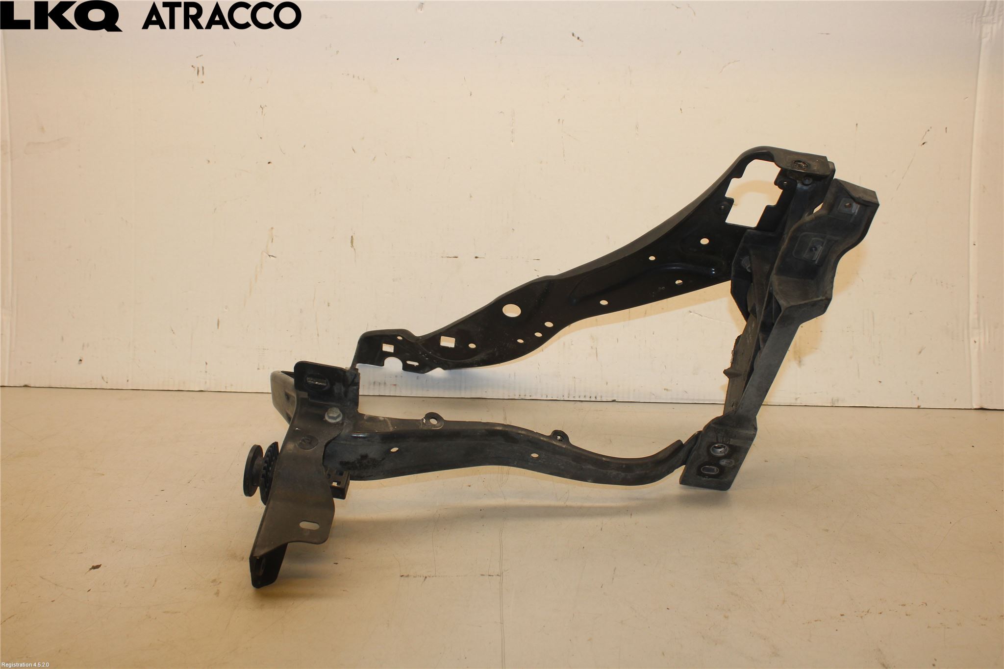 Mercedes-Benz MB E-KLASS (W212) 09-16 Frontlykt Holder-Feste