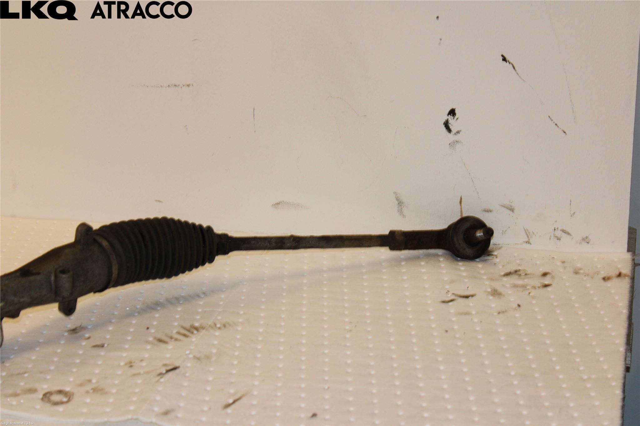 Mitsubishi OUTLANDER 13-21 Servo Snekke - Tannstang