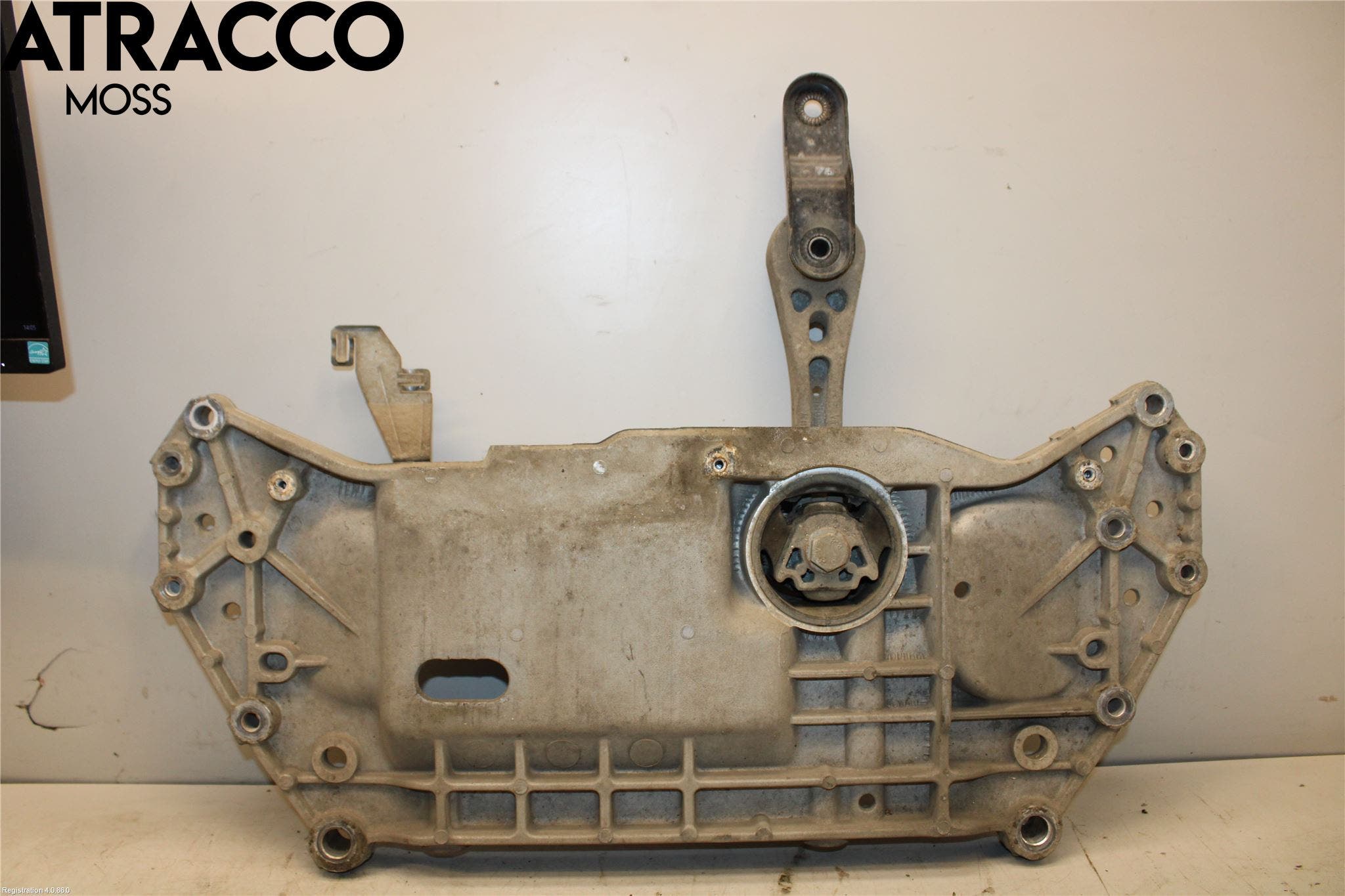 Skoda OCTAVIA (1Z) 05-13 Forstillingsbjelke(Tvergående)