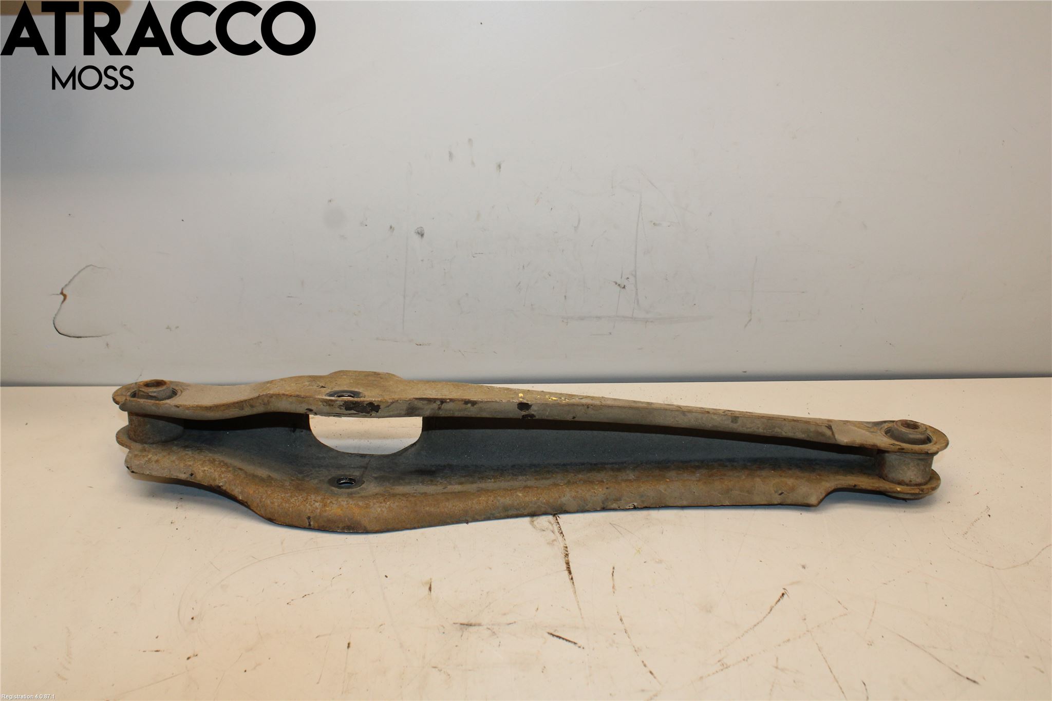 Mitsubishi OUTLANDER 13-21 Bærearm Bak Høyre