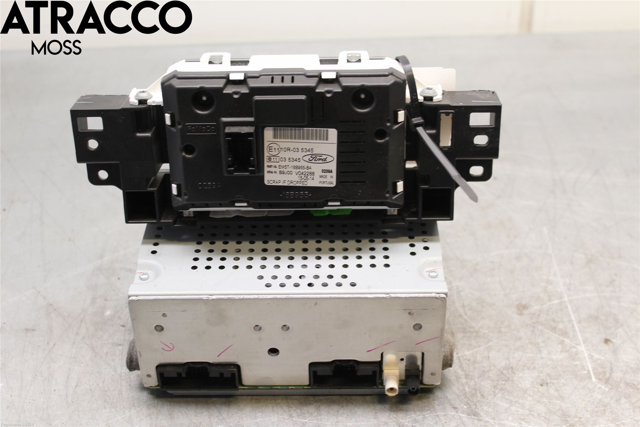 Ford TRANSIT/TOURNEO CONNECT 13-22 Stereo Radio Med Cd