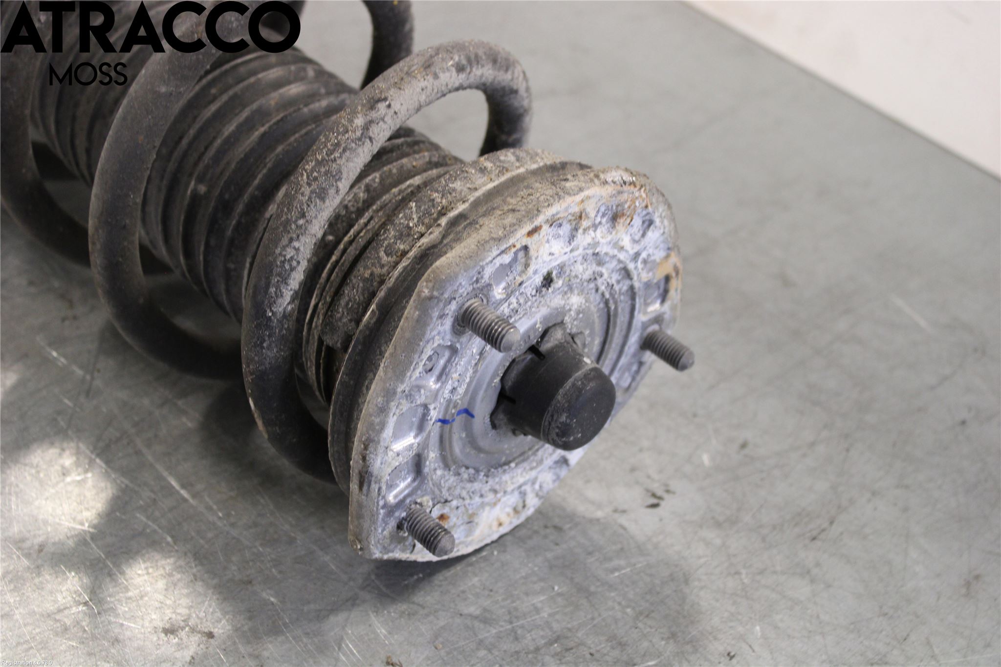 Volkswagen VW CRAFTER II / E-CRAFTER 17- Fjærbein Foran Venstre