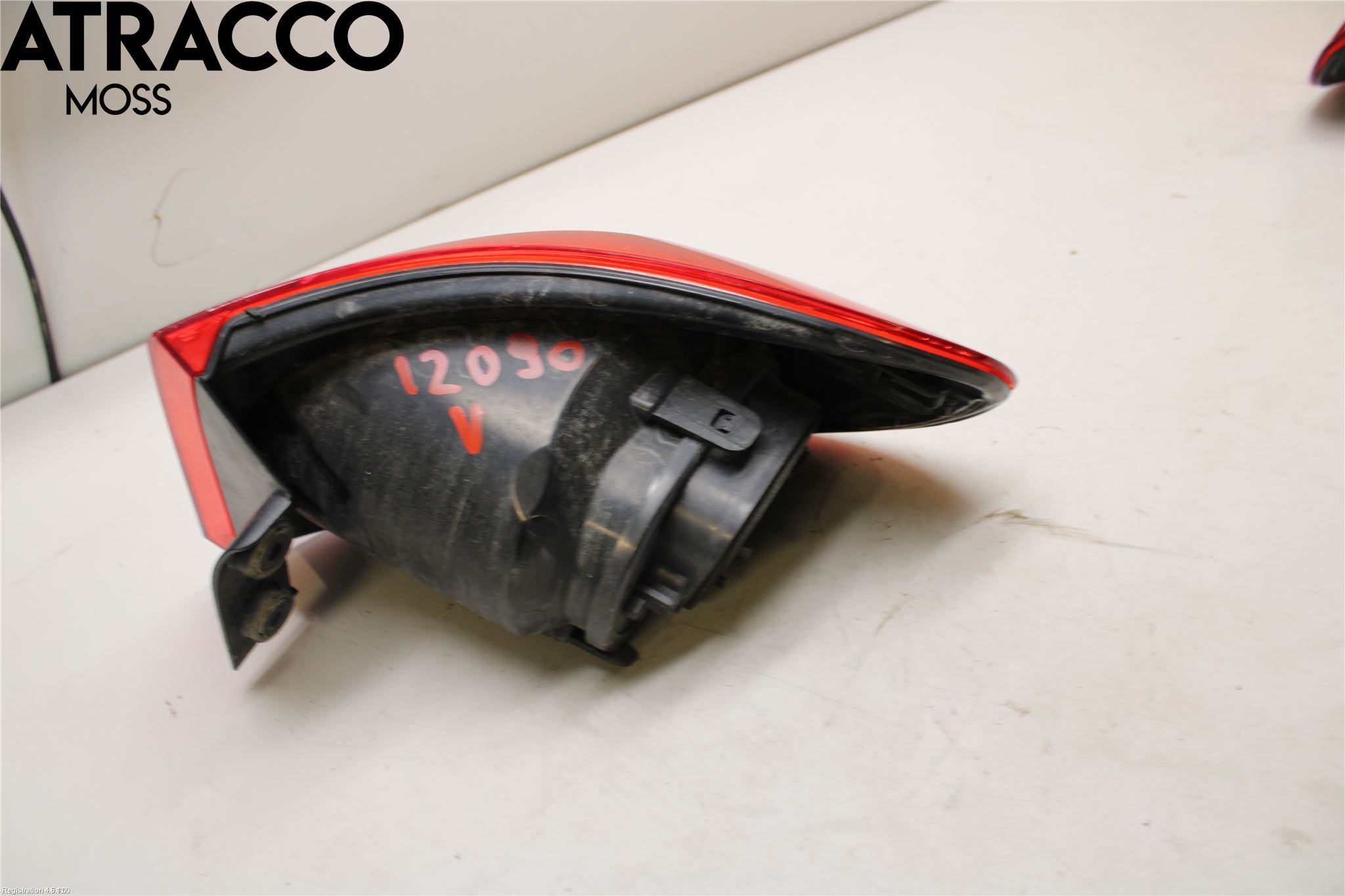 Volkswagen VW TIGUAN 07-16 Baklykt Venstre