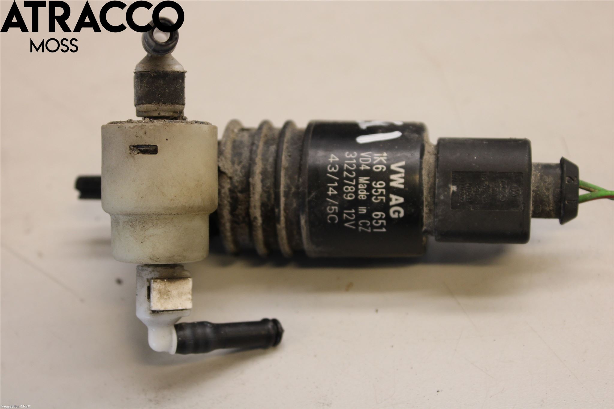 Volkswagen VW CADDY 11-15 Spylerpumpe Frontrute