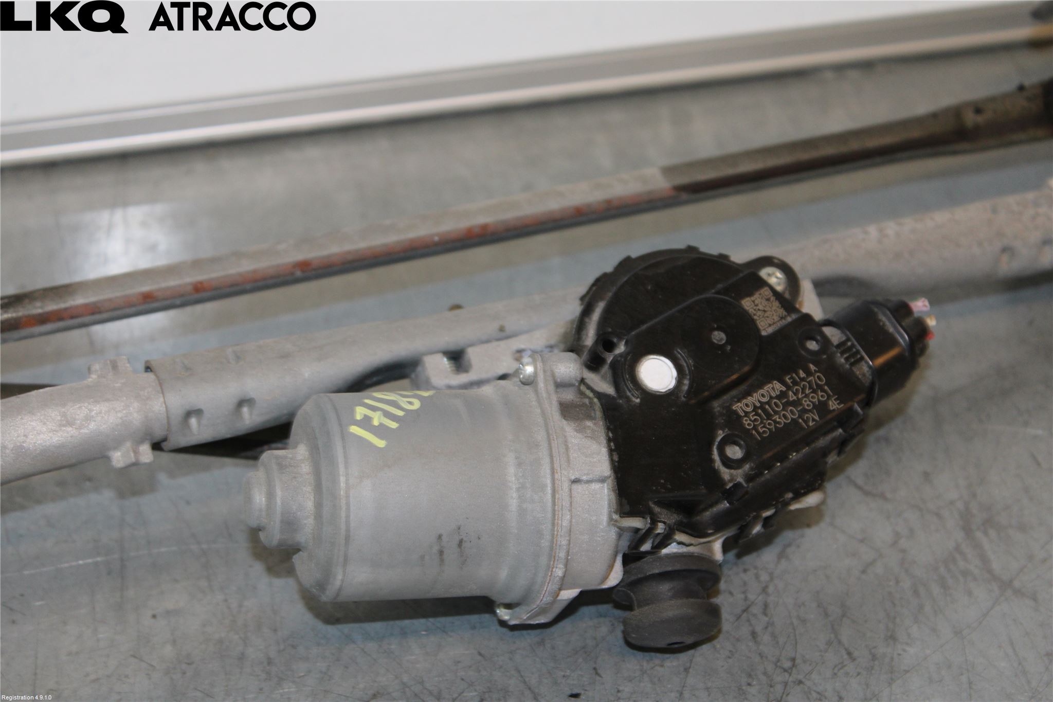 Toyota RAV4 19- Viskermotor Frontrute