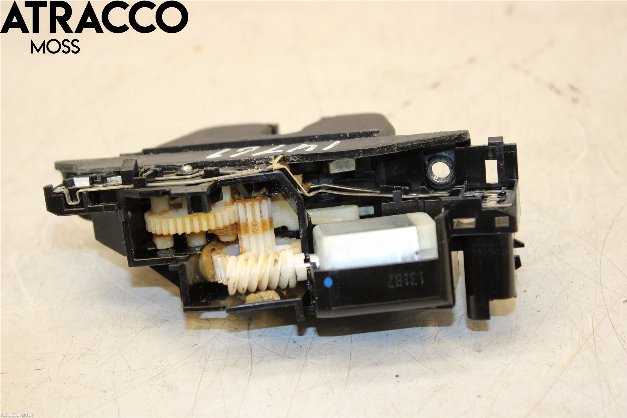 Toyota PROACE II 16- Bakluke-Lokk Låsekasse