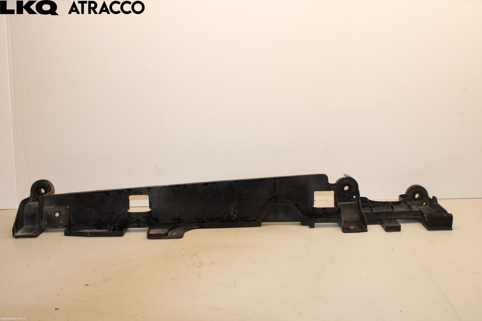 Nissan QASHQAI 17-21 Radiator Feste - Ramme - Bjelk