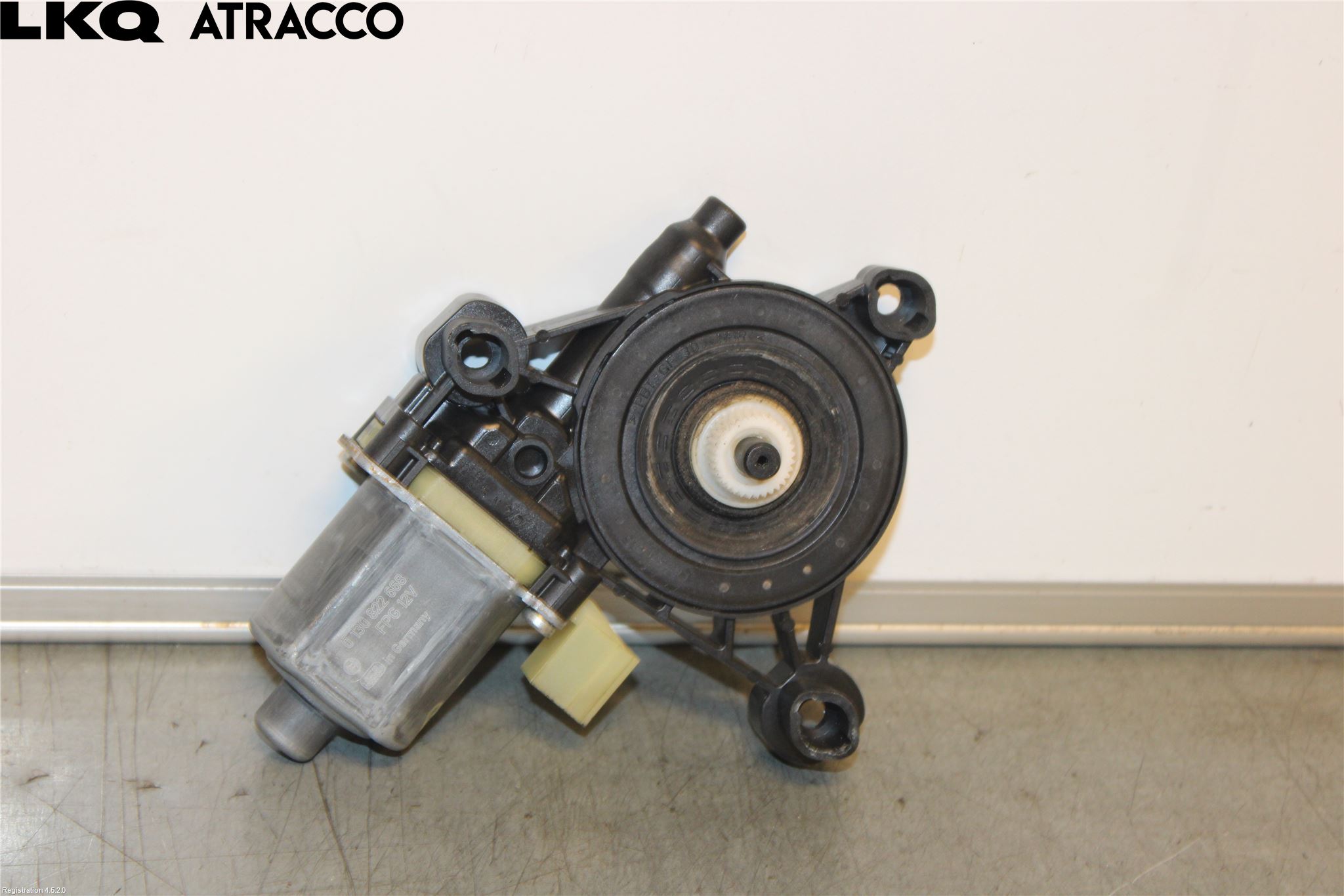 Audi A4/S4 B9 16-19 Vindusheismotor