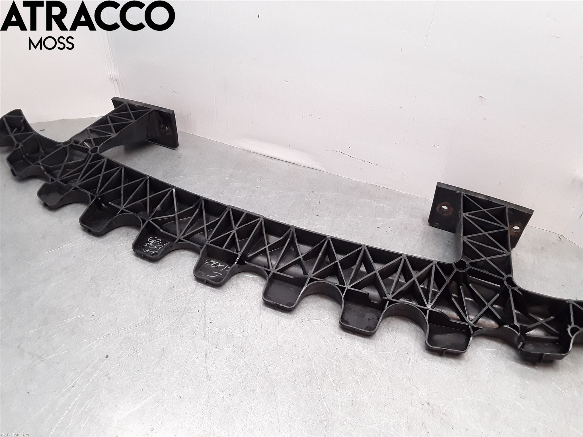 Tesla MODEL S 13- Støtfanger Foran Midt Del