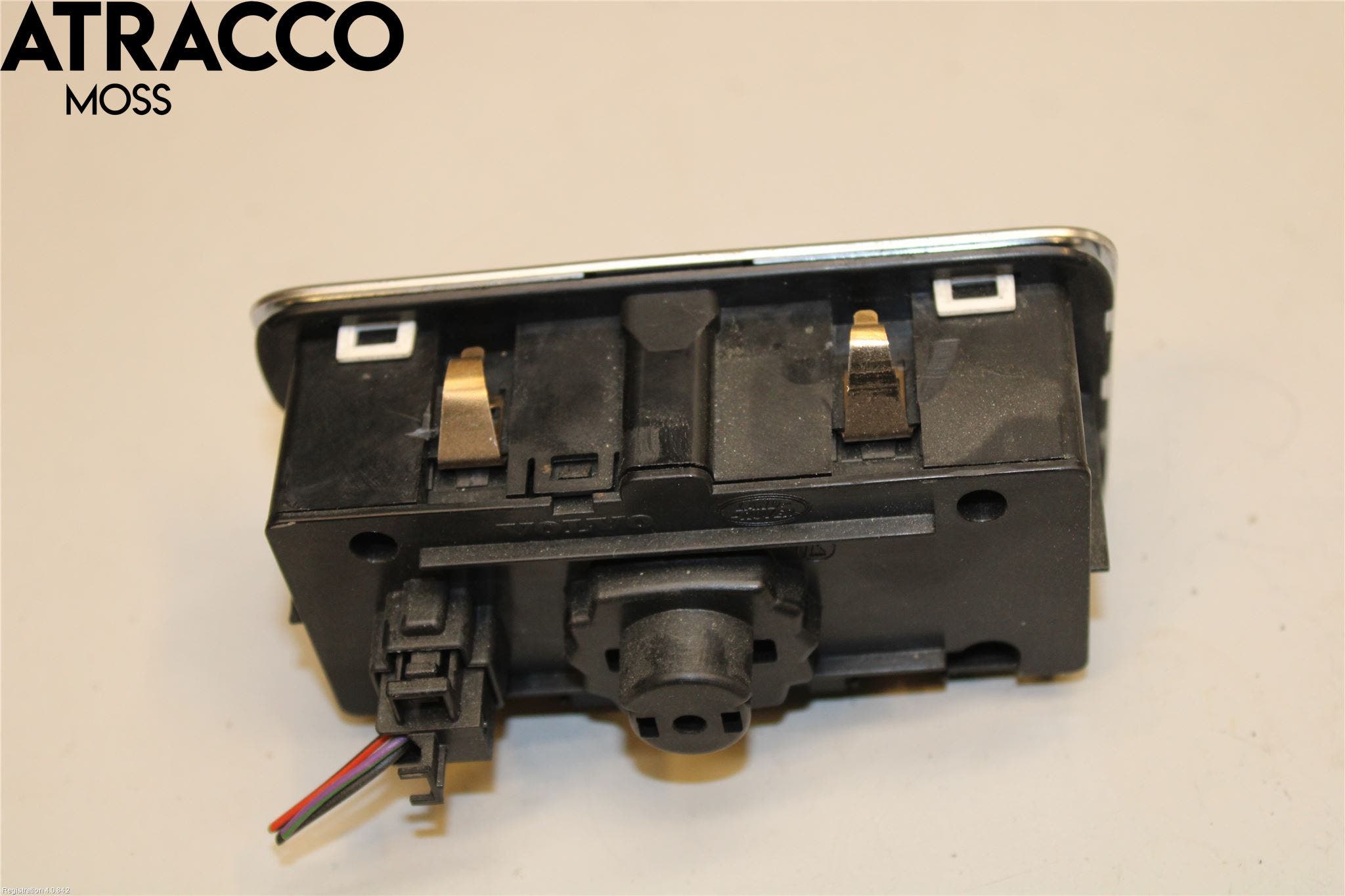 Volvo V70 14-16 Bryter Hovedlys