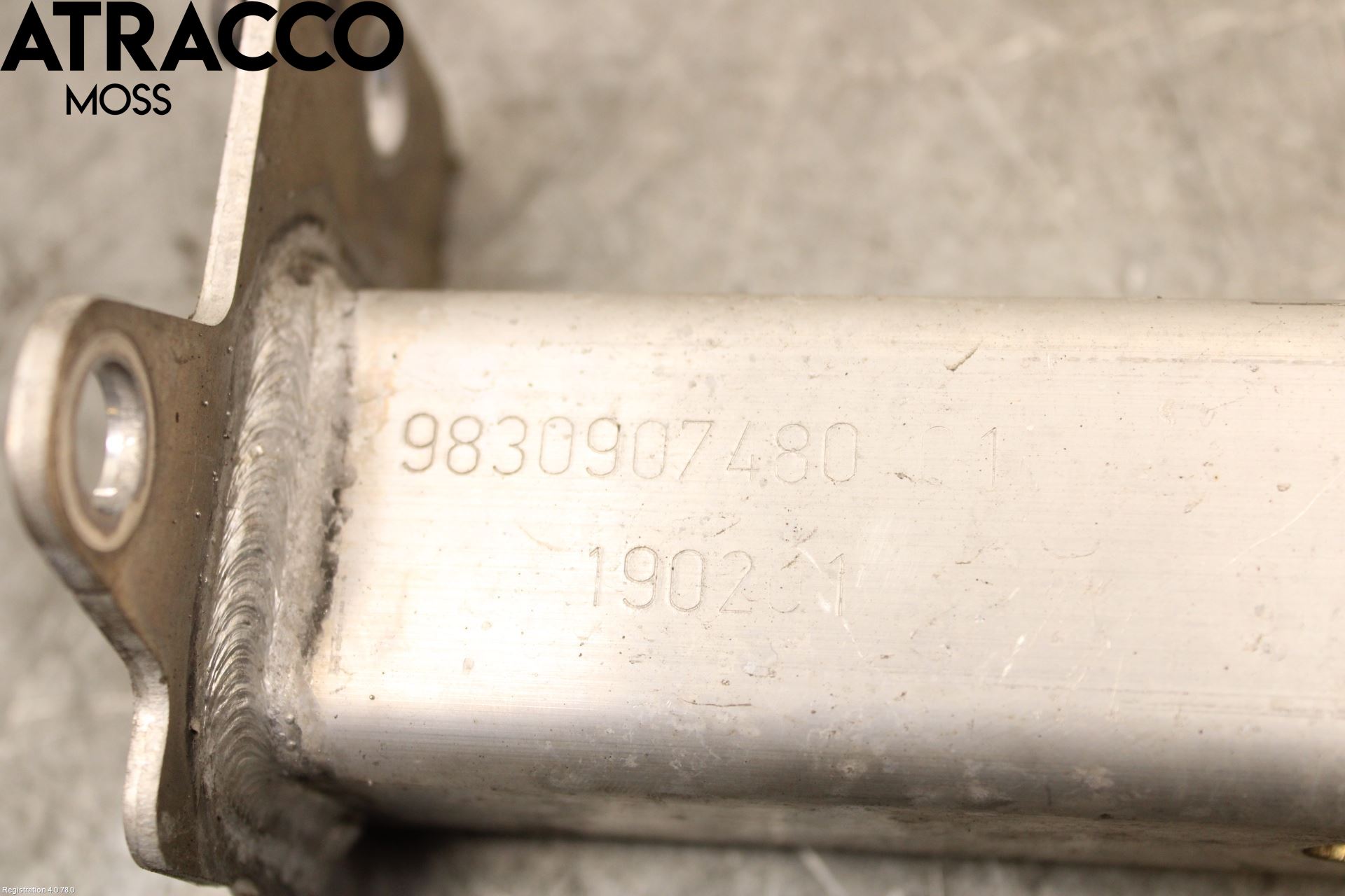 Peugeot 208/E-208 20- Front Øvrig