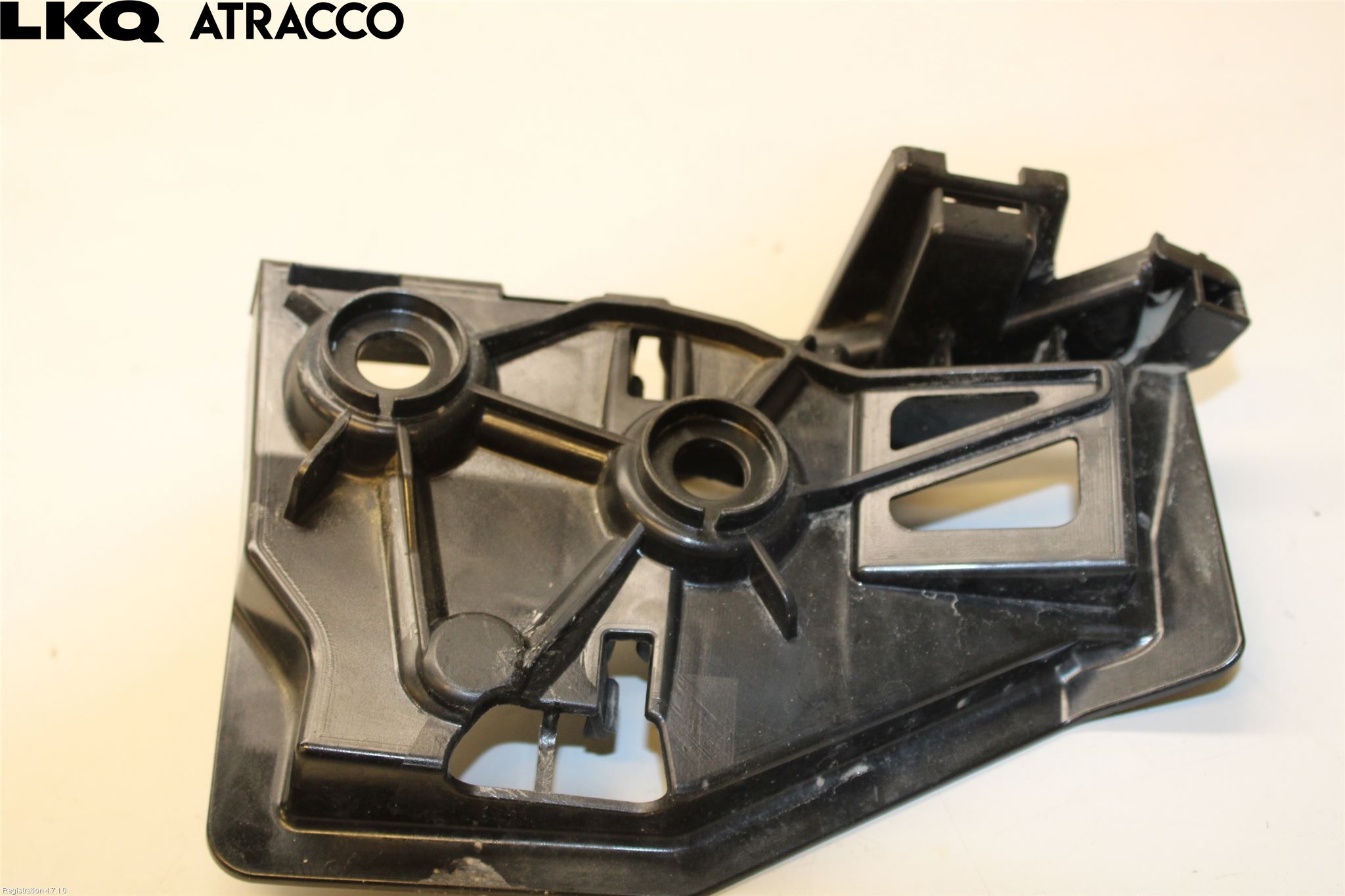 Volkswagen VW TIGUAN 16-24 Støtfangerfeste Bak Venstre